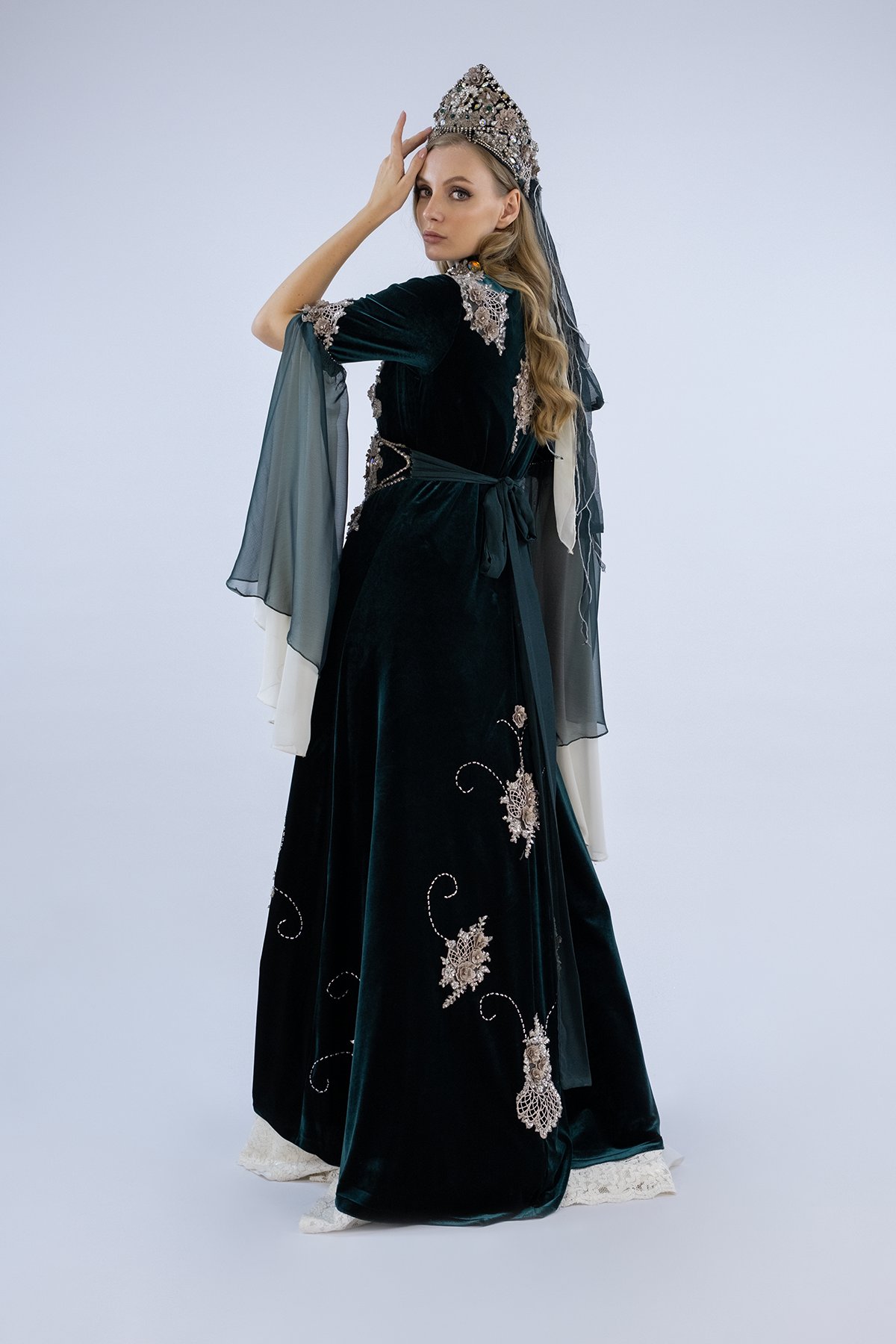 Angelic Radiance Kaftan Bindallı