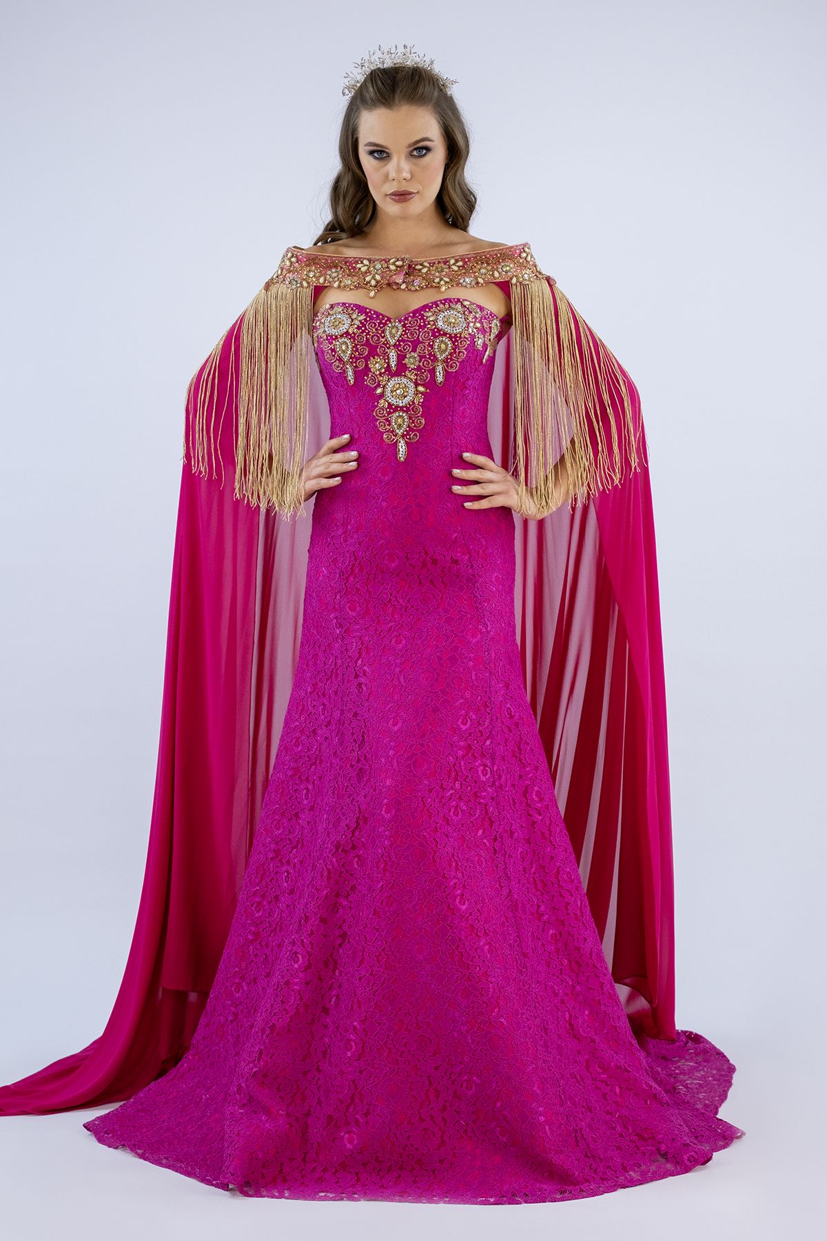 Alluring Distinct Pelerin Bindallı