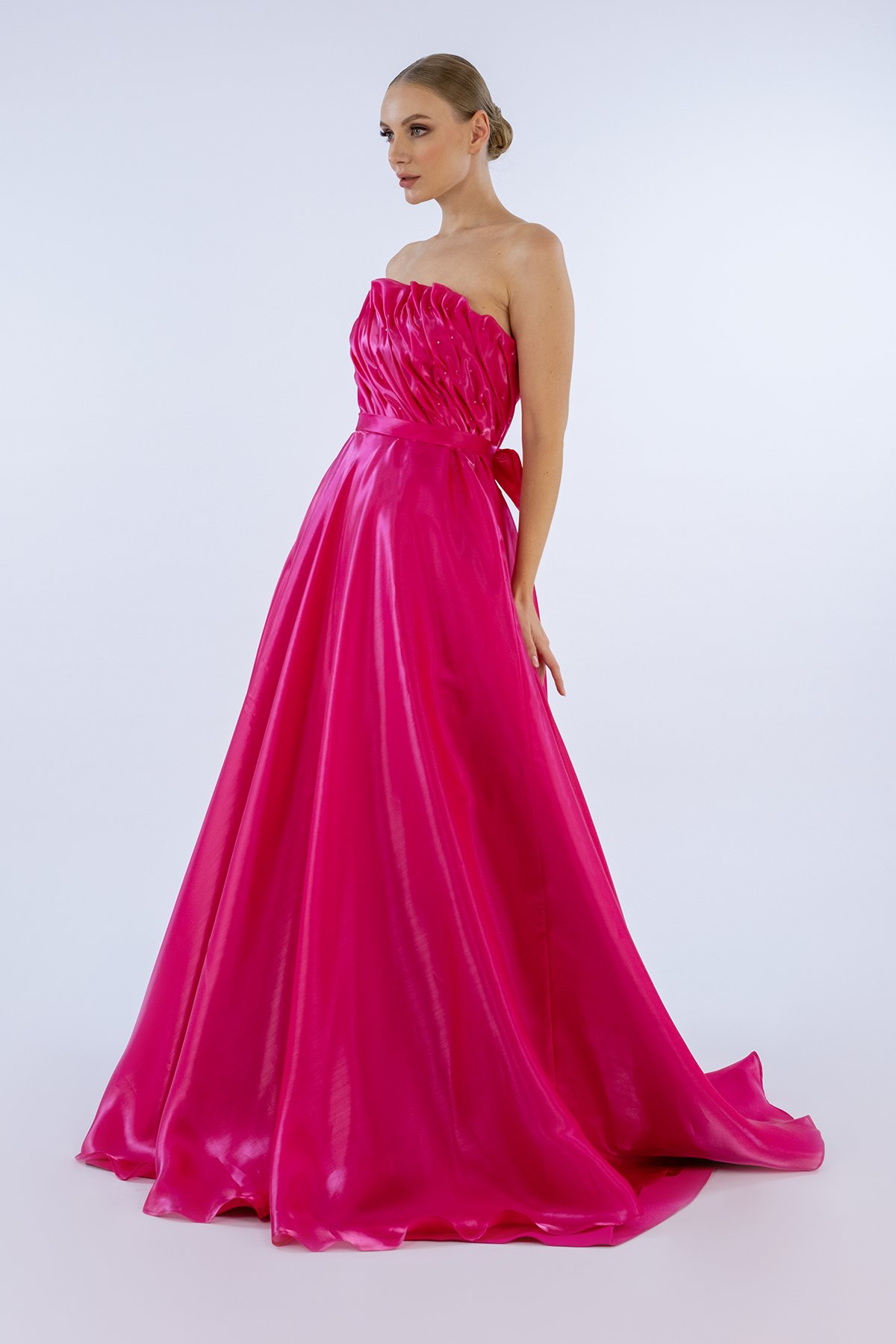 Aesthetic Appearance A Kesim Nişan Elbisesi