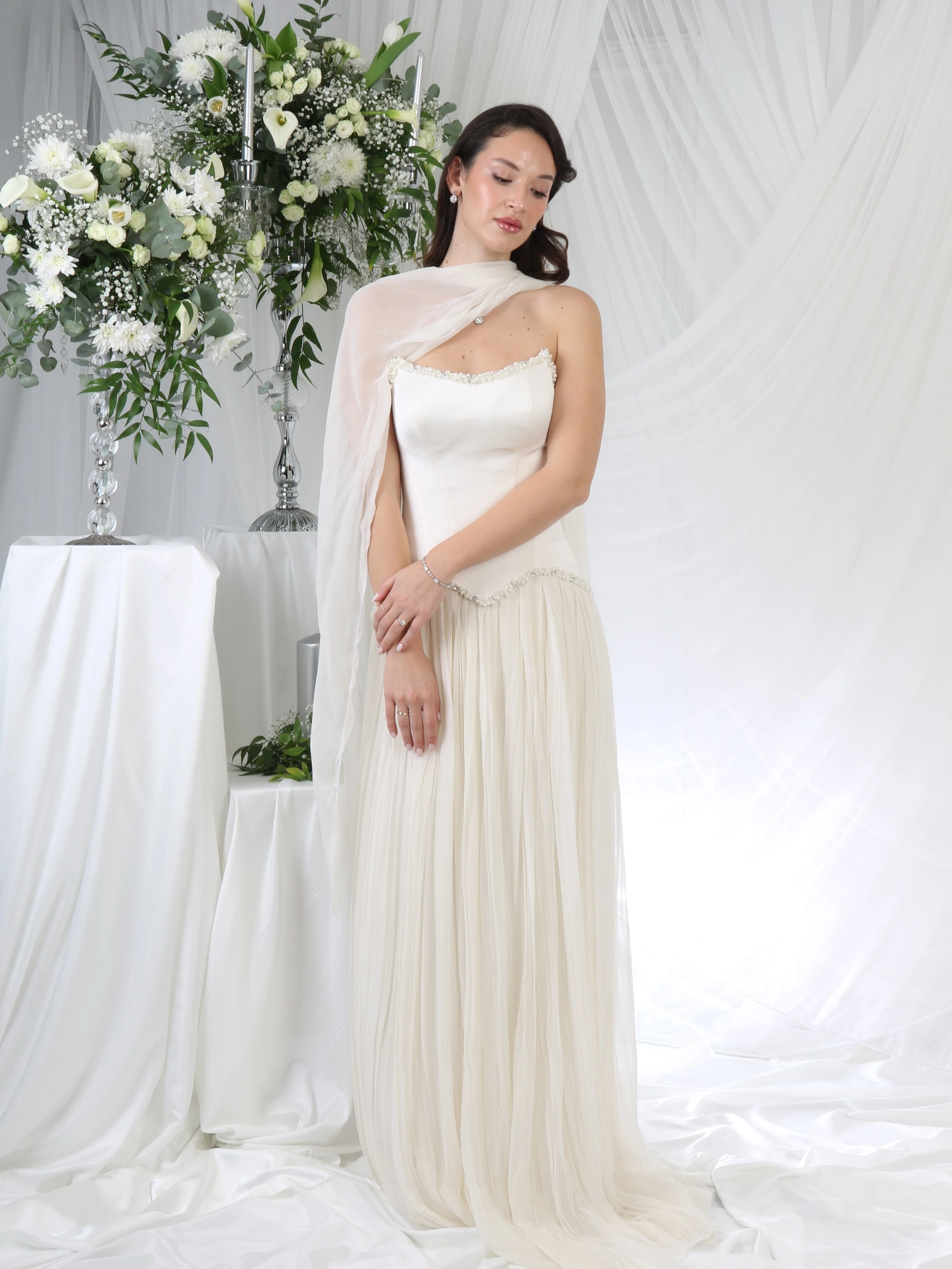 Captivating Affection Uzun Nişan Elbisesi