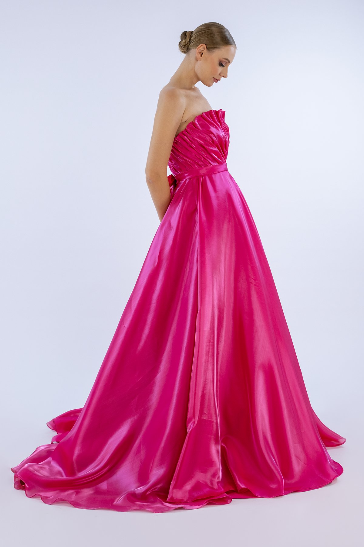 Aesthetic Appearance A Kesim Nişan Elbisesi