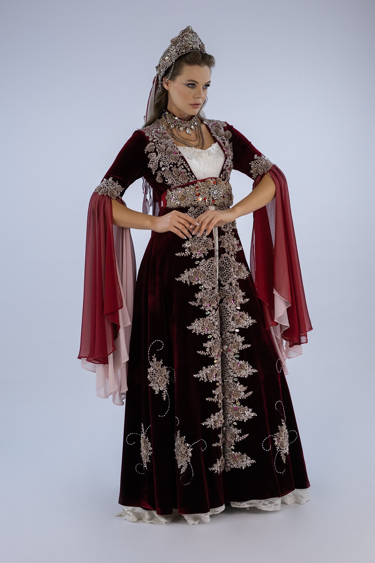 Audacious Aura Kaftan Bindallı