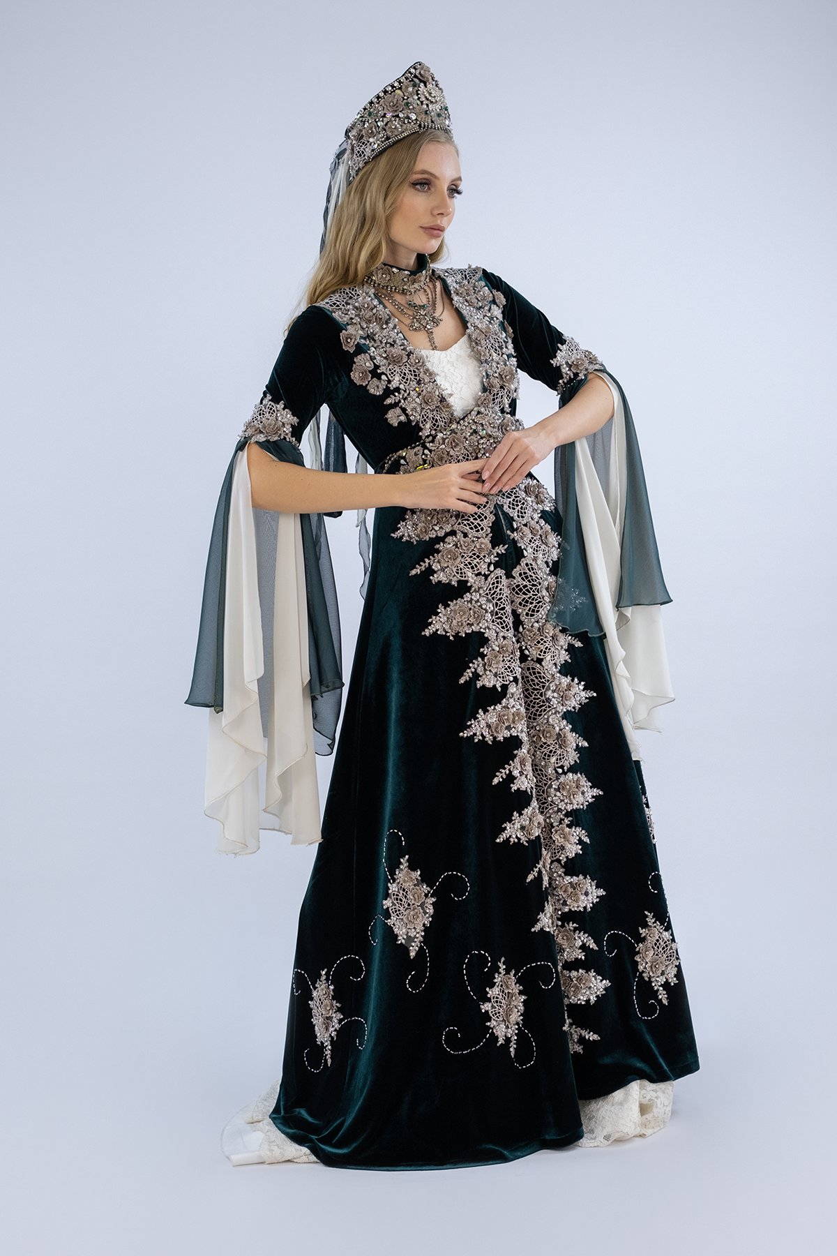 Angelic Radiance Kaftan Bindallı