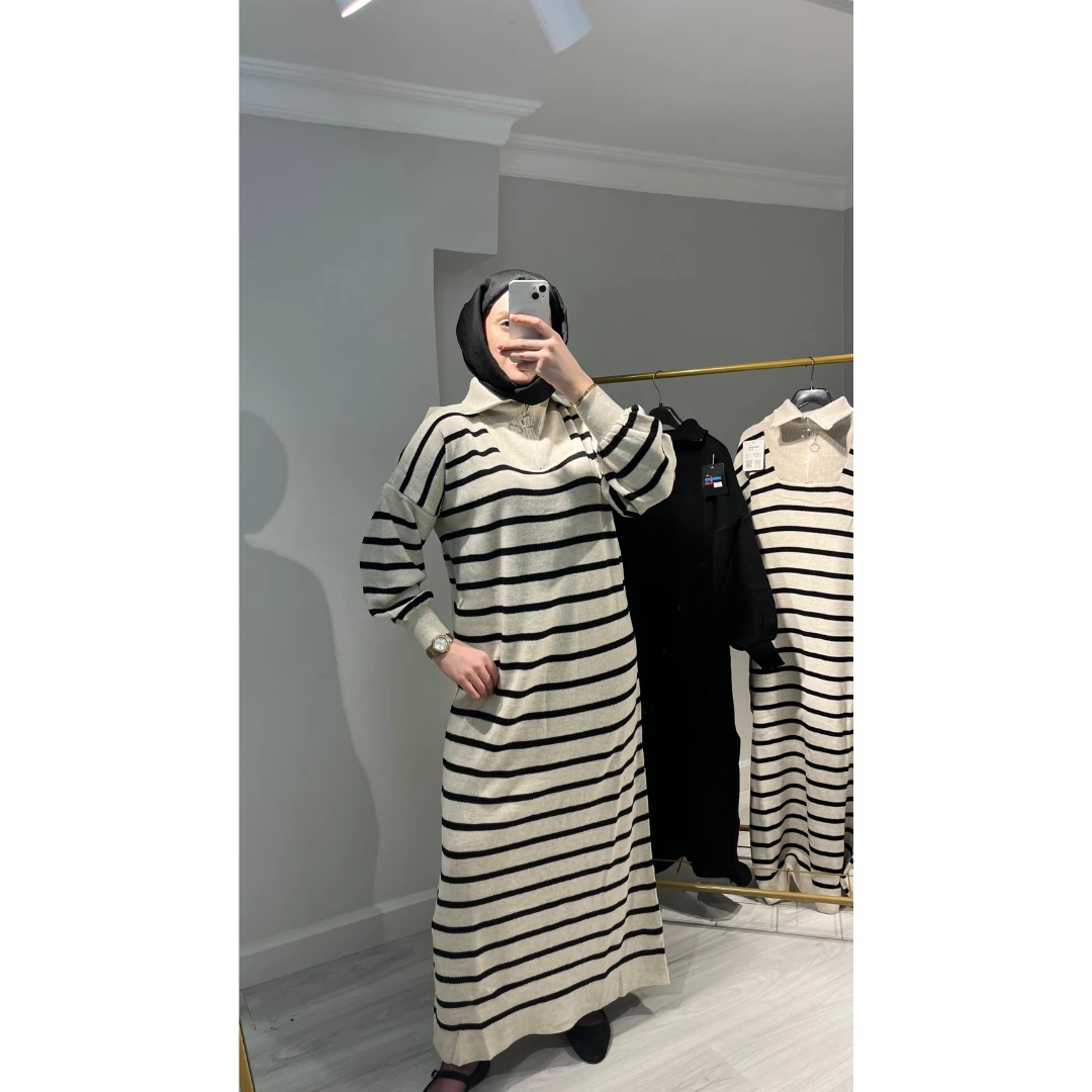 Çizgili Balon Kollu Triko Elbise