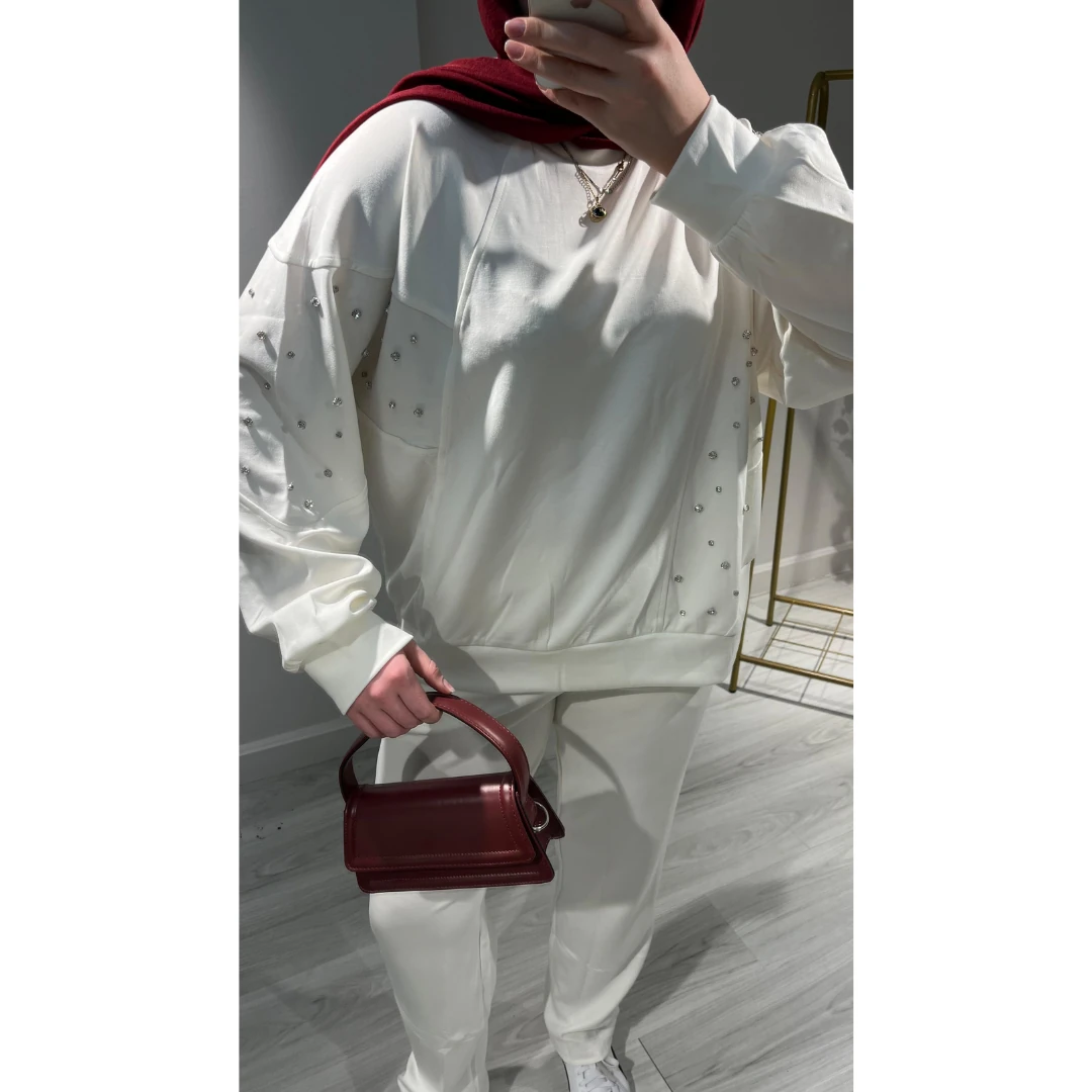 Scuba Beyaz Taşlı Takım