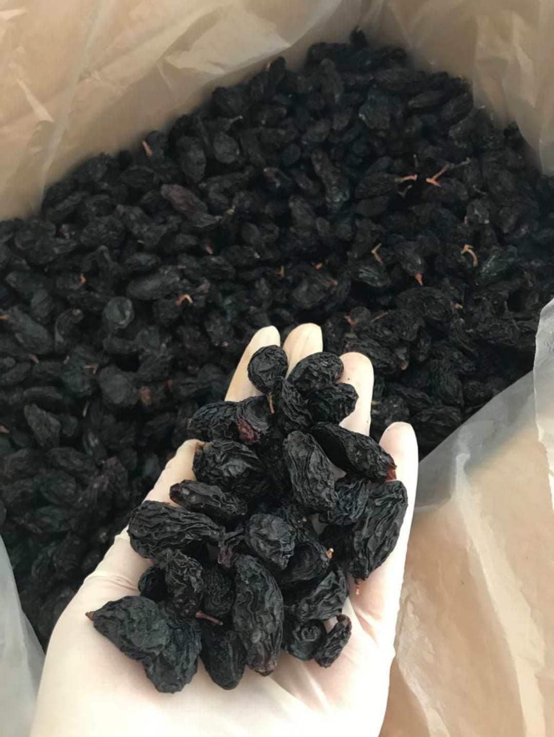 Çekirdekli Siyah Üzüm - 500 GR