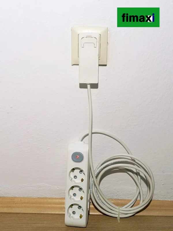 Uzatma Kablosu – Anahtarlı üçlü Grup Priz, İnce Fişli, Beyaz Renk 