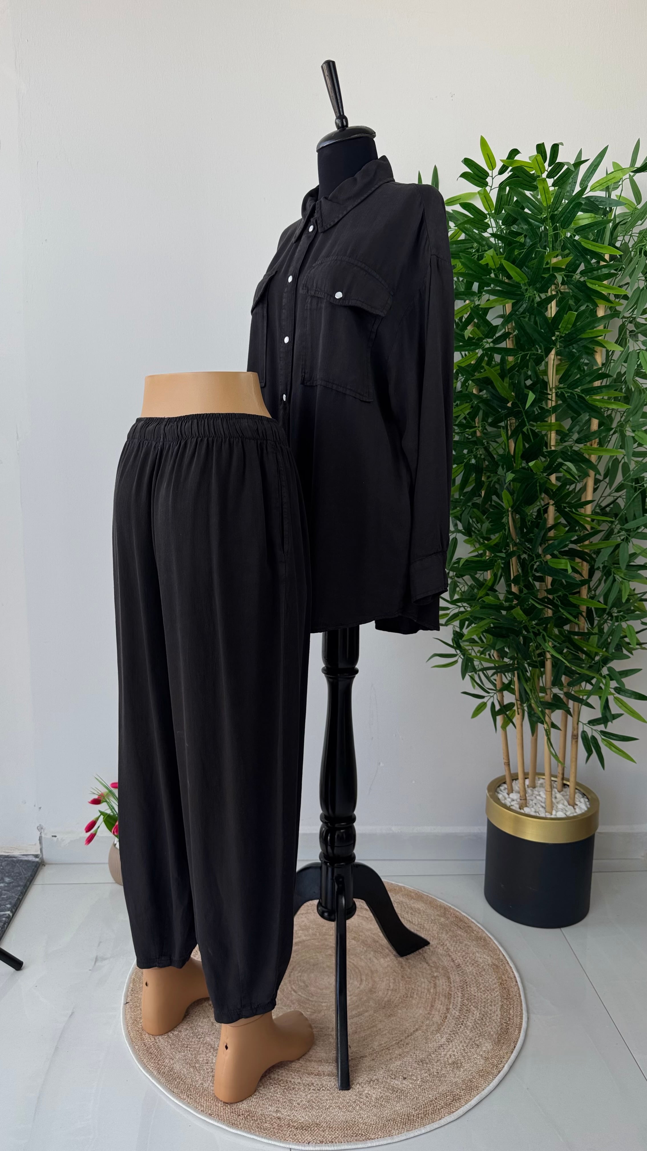 Tencel Konik Pantolonlu Takım - Siyah