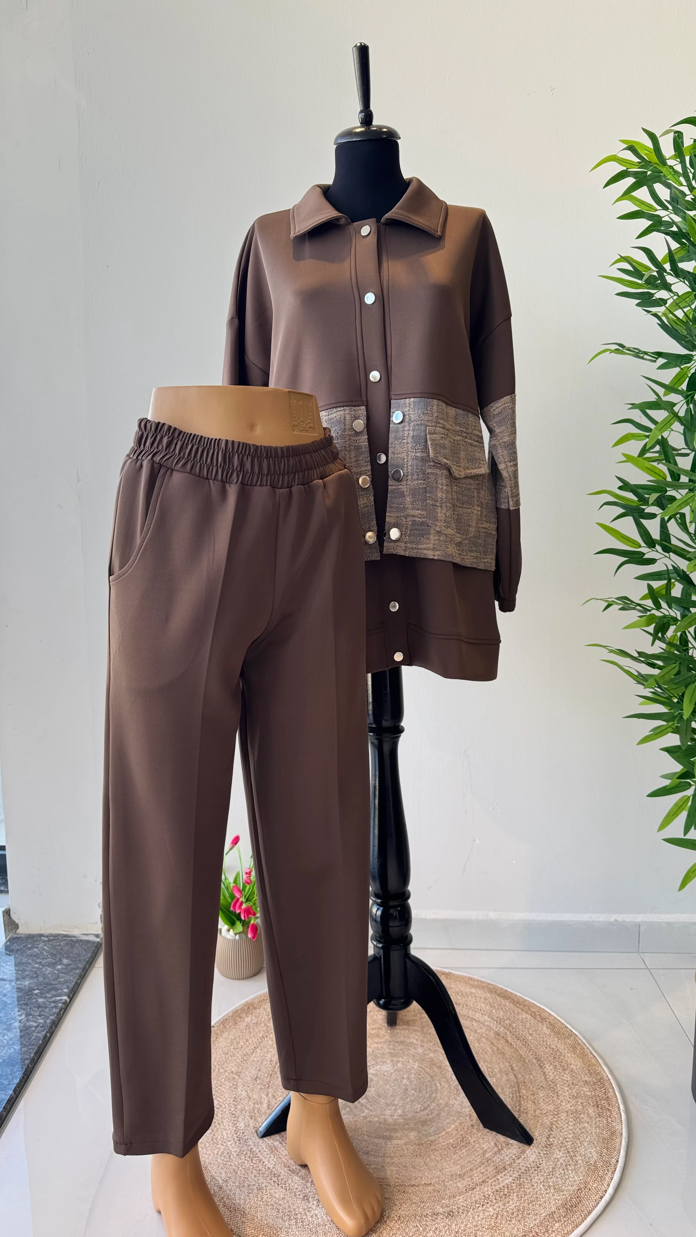 Ön ve Kol Kotlu Pantolonlu Scuba Takım - Kahverengi