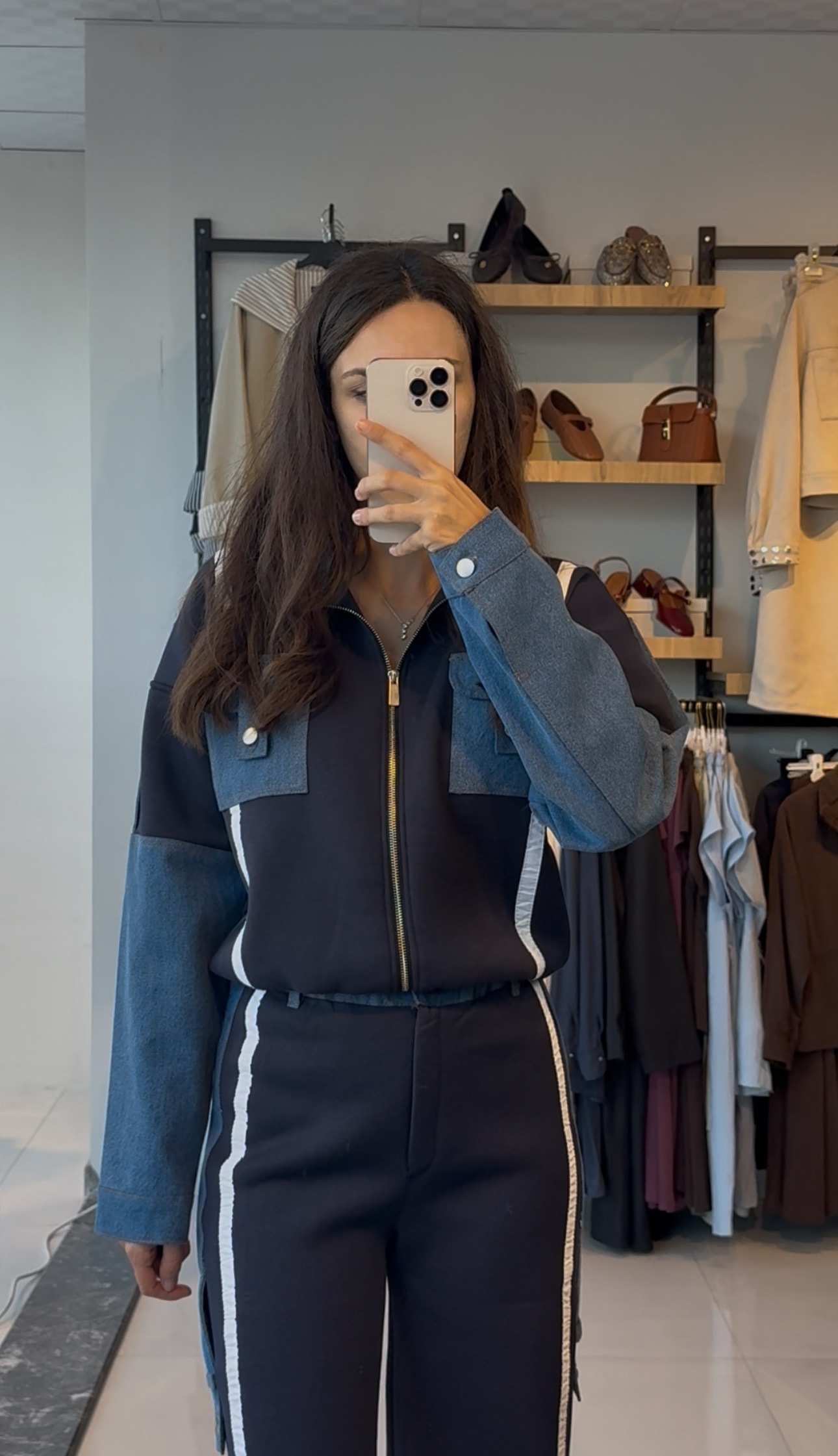 Tasarım Denim Detaylı Eşofman Takımı