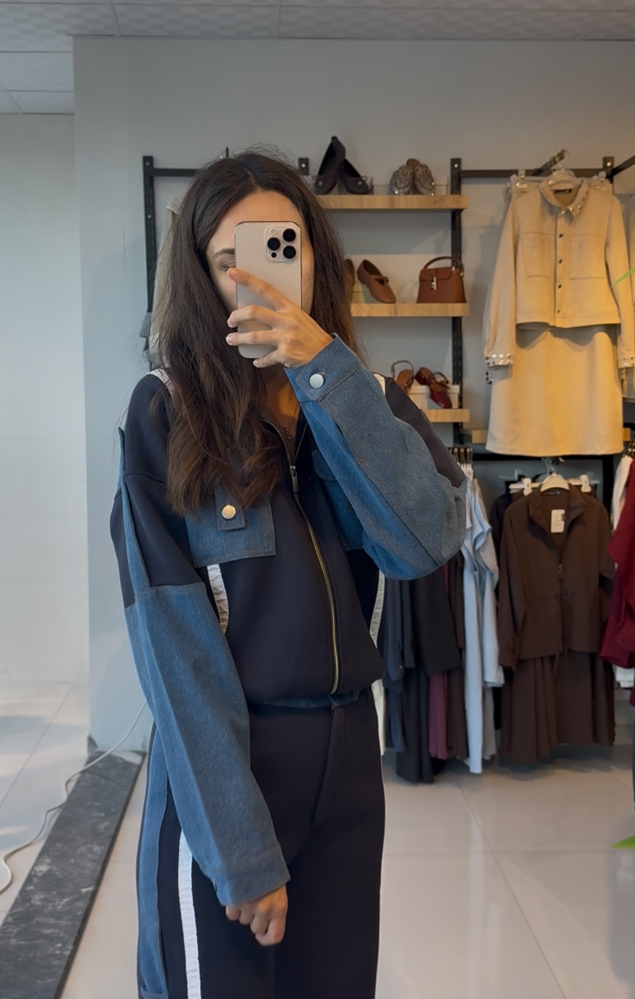 Tasarım Denim Detaylı Eşofman Takımı