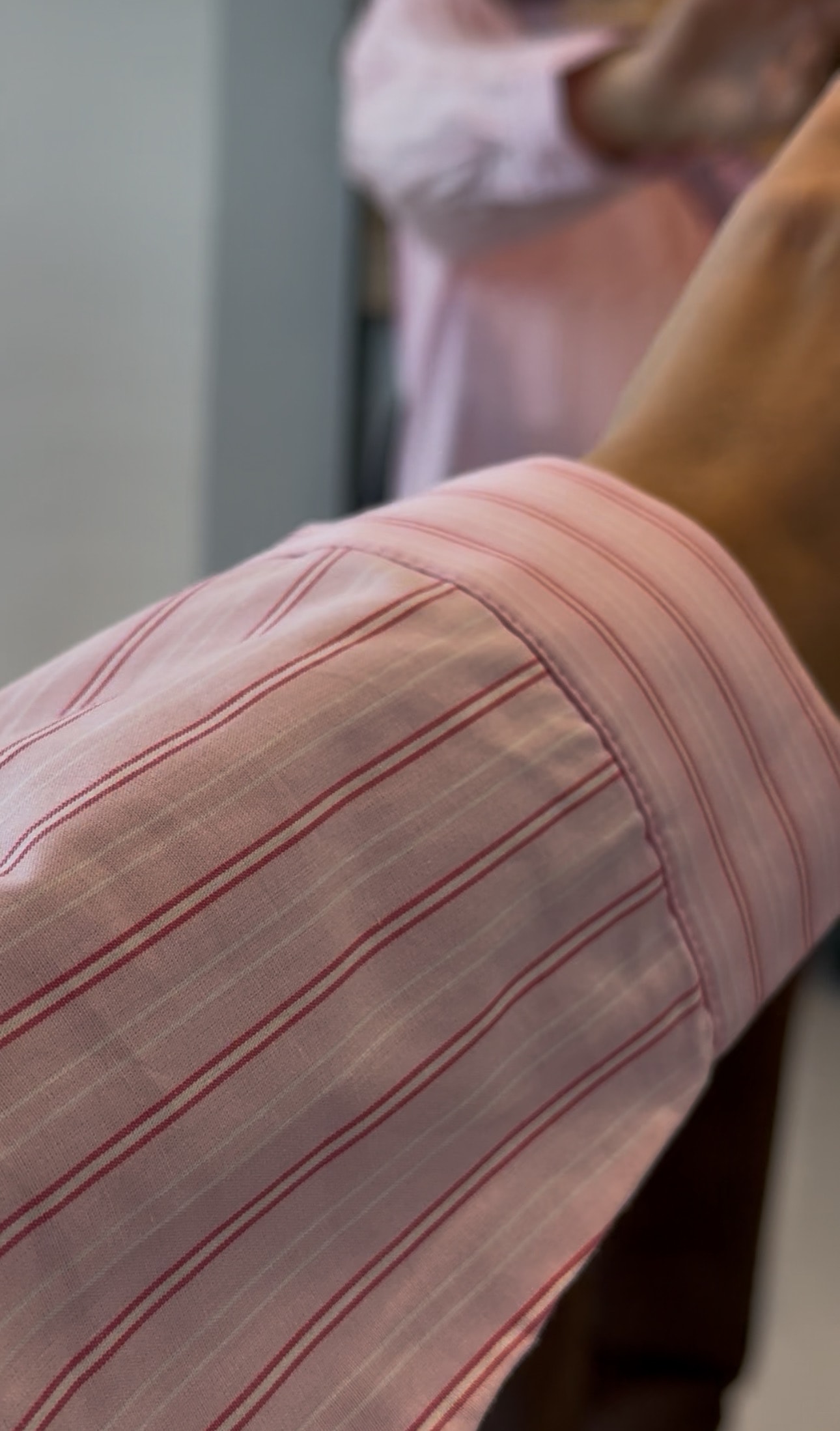 Kahverengi Çizgili Pembe Poplin Gömlek