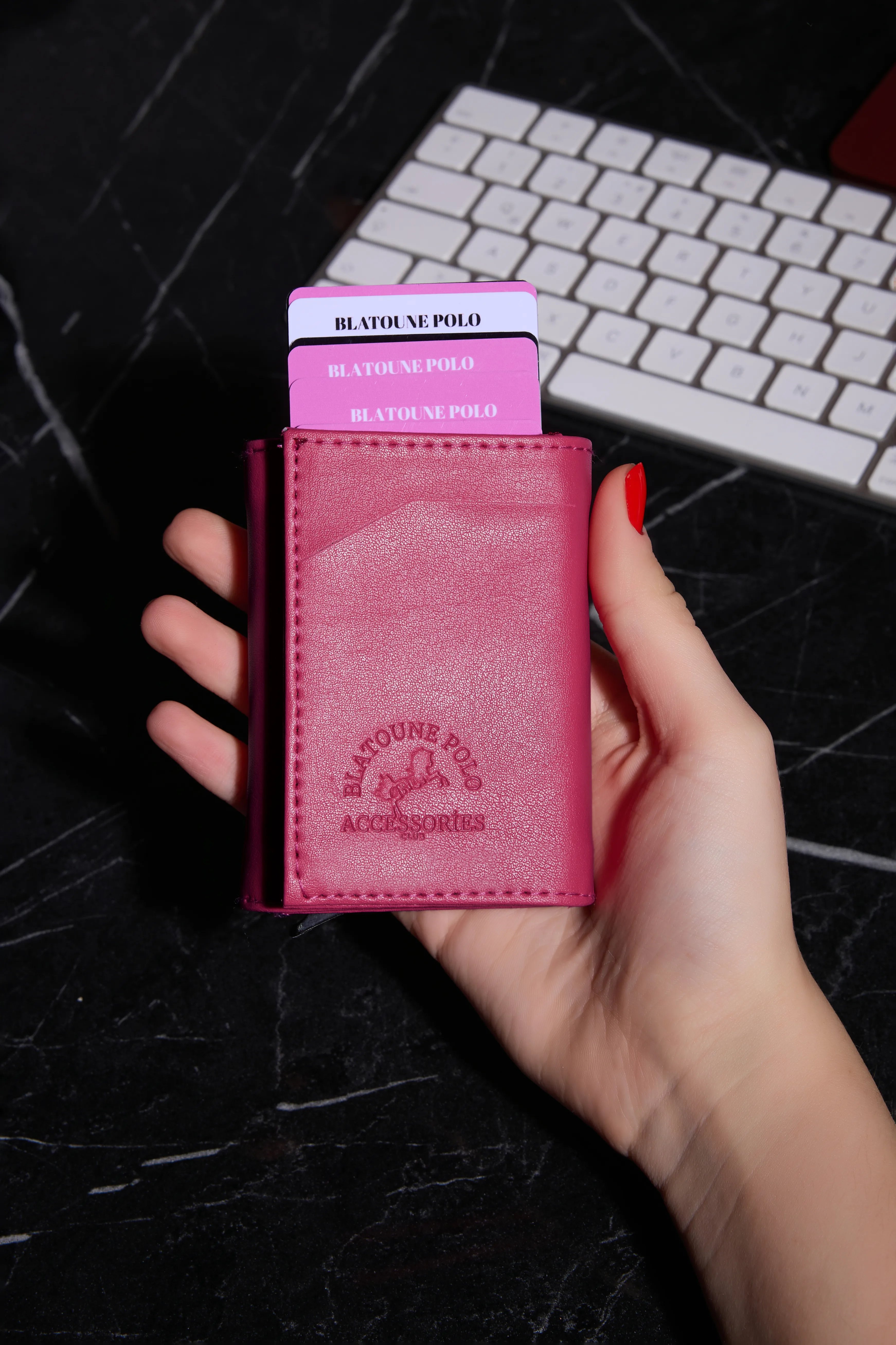 RFID Korumalı Otomatik Mekanizmalı Hırsızlık Korumalı Para Bölmeli Kartlık Cüzdan - pembe