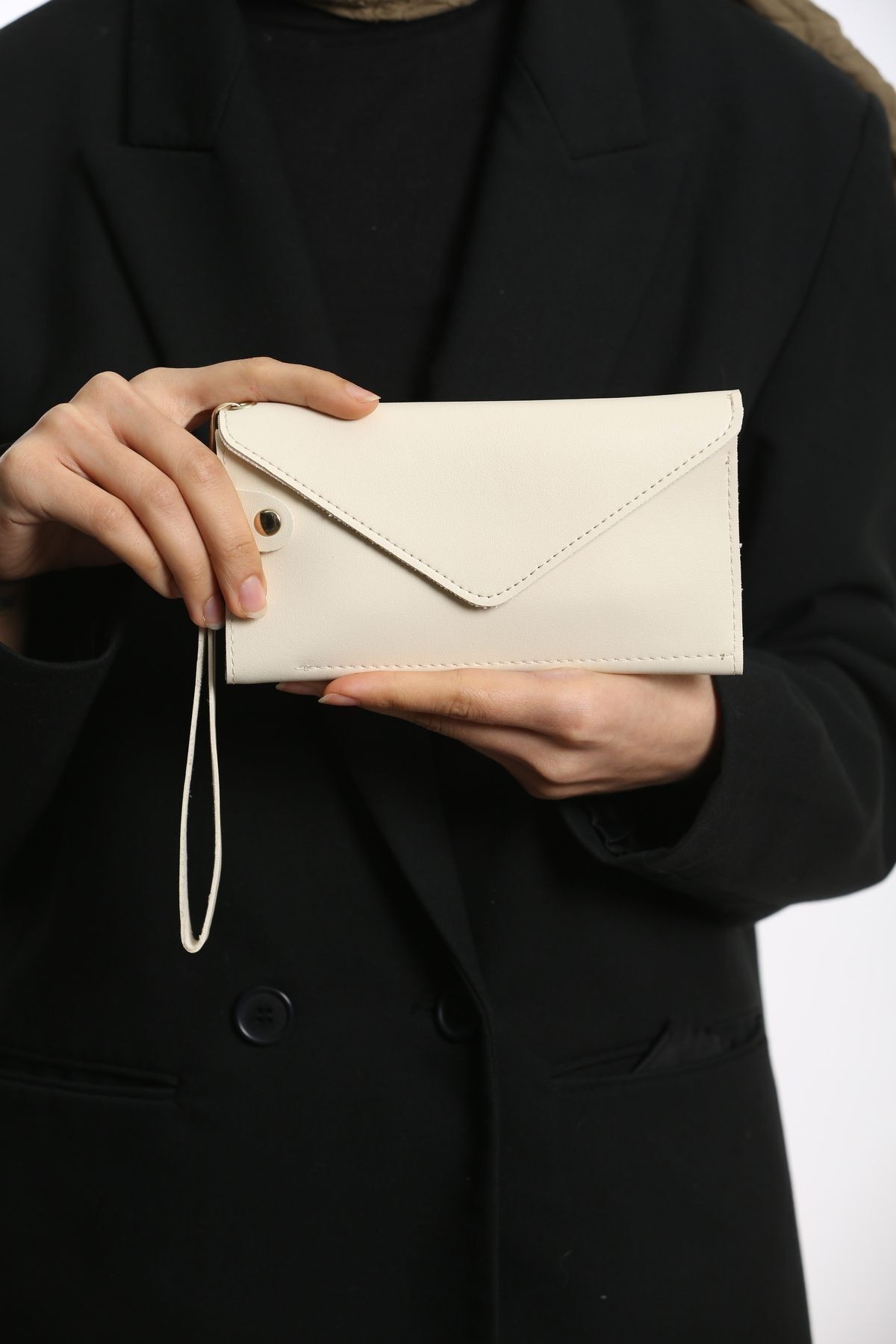 Envelope Telefon Ve Bozuk Para Bölmeli Zarf Model Zarif Kahverengi Kadın Cüzdan El Çantası - kırık beyaz