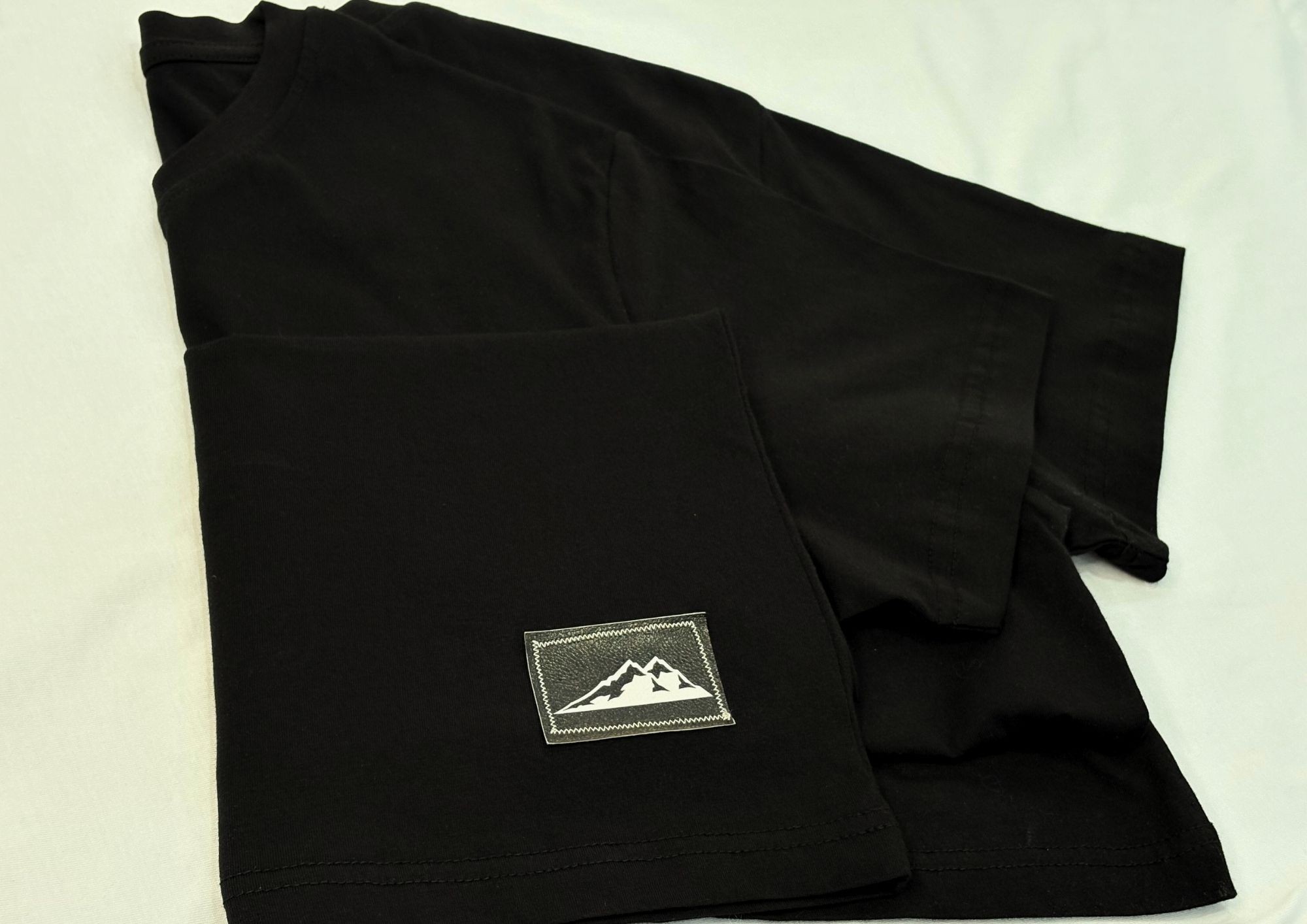 Basic Siyah T-Shirt