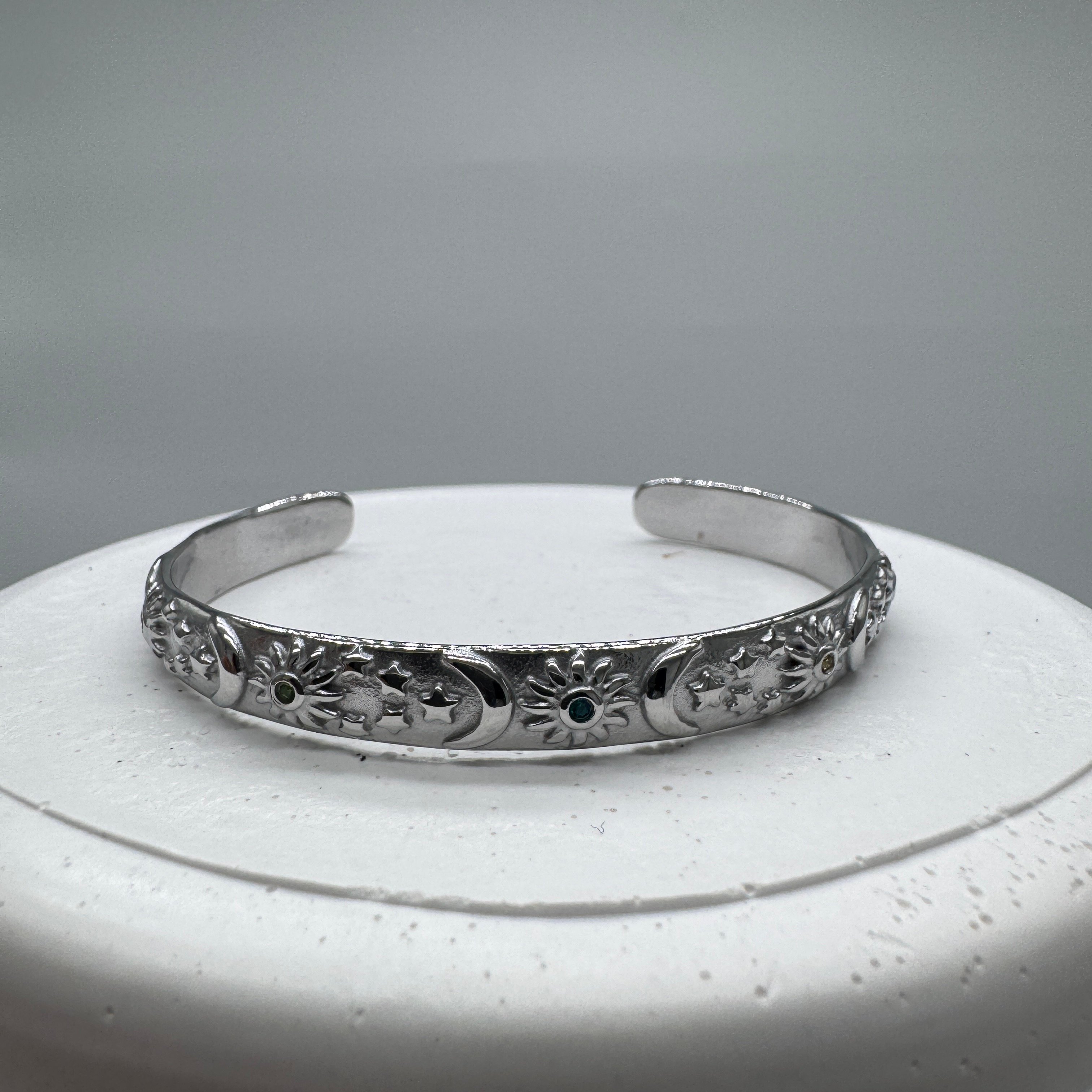 Özel Seri Çelik Yaz Temalı Silver Kelepçe Bileklik - Silver