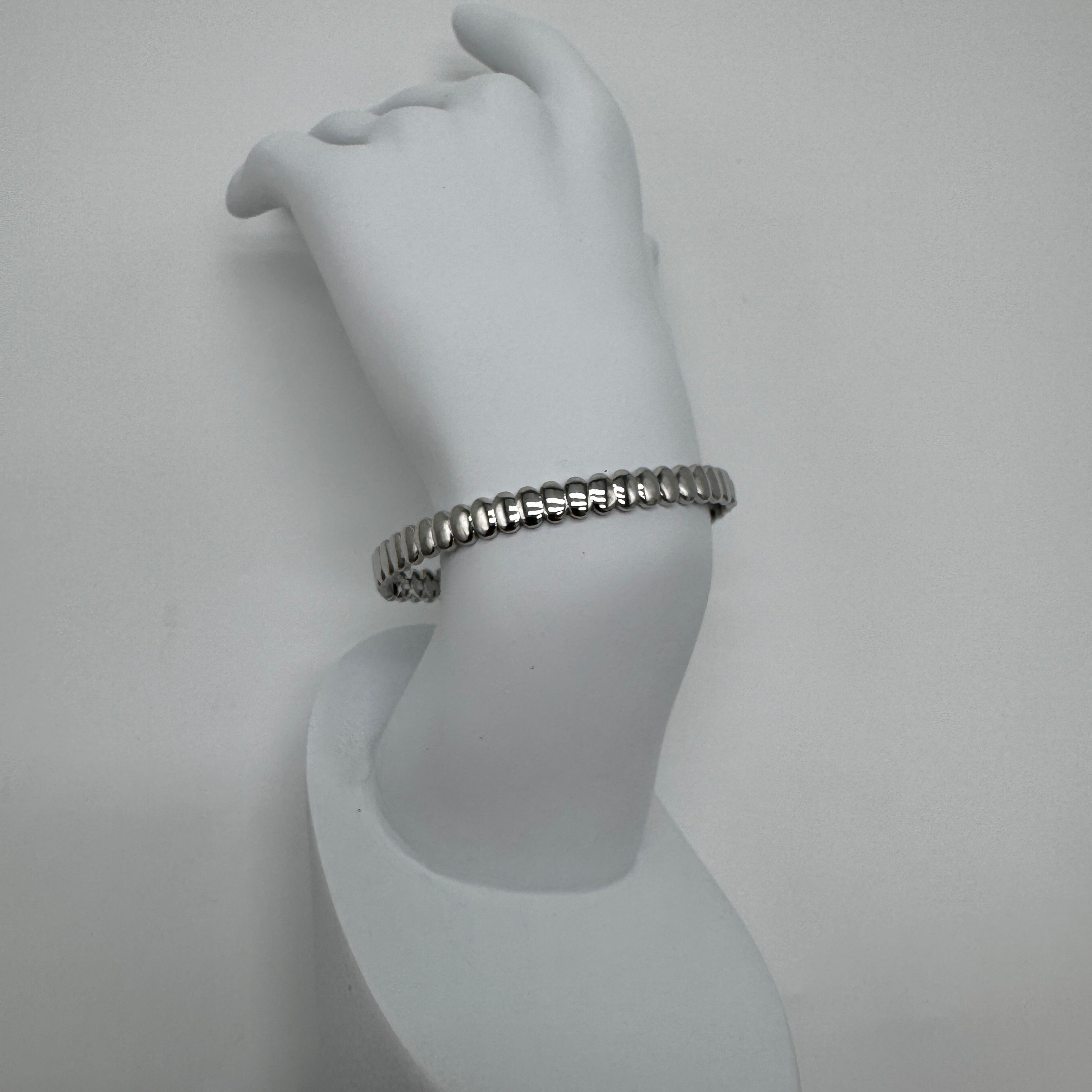 Özel Seri Silver Vintage Kelepçe Bileklik - Silver