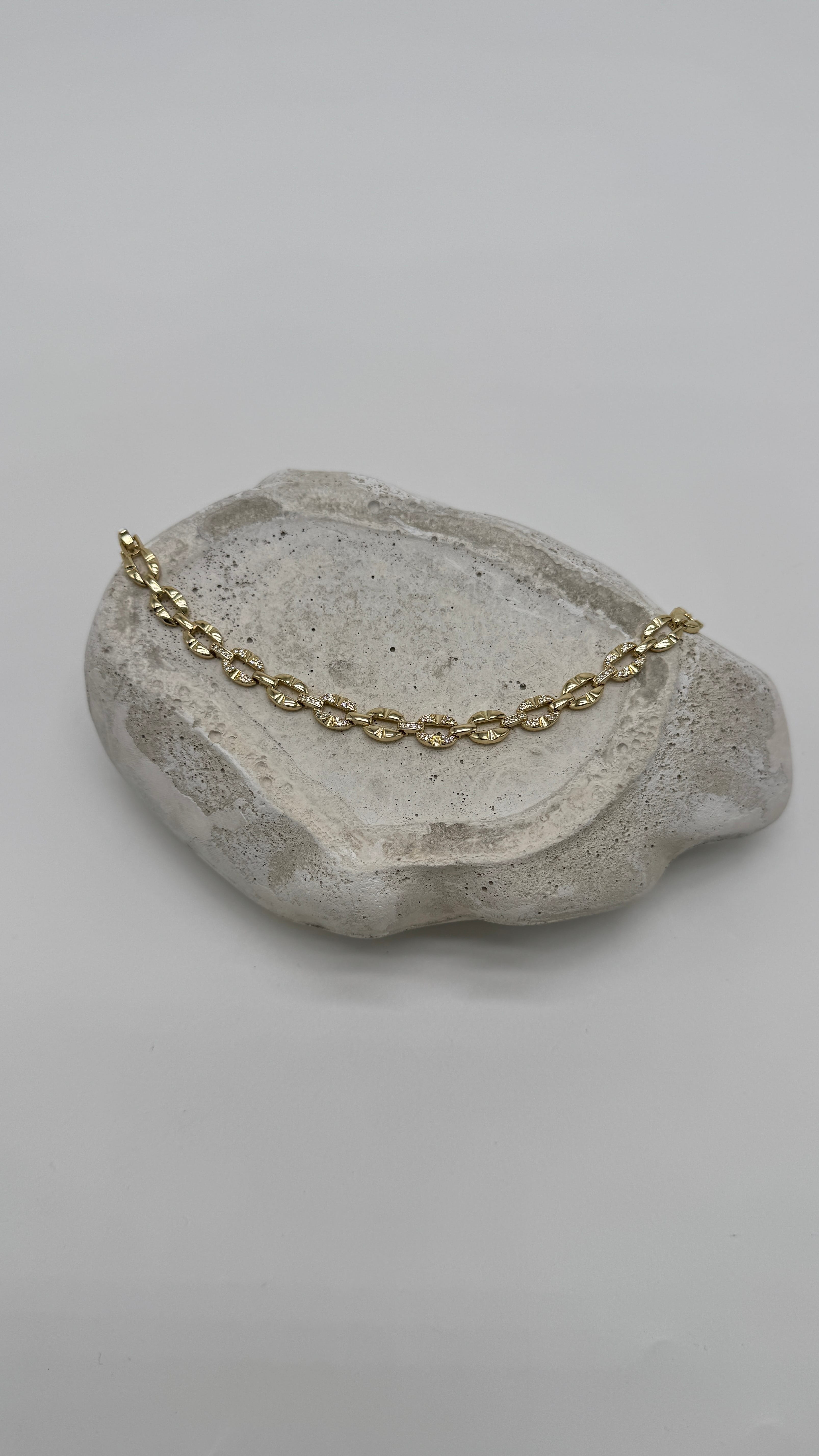 Özel Seri 14K Altın Kaplama Lustre Yuvarlak Motifli Taş Detay Bileklik - Gold