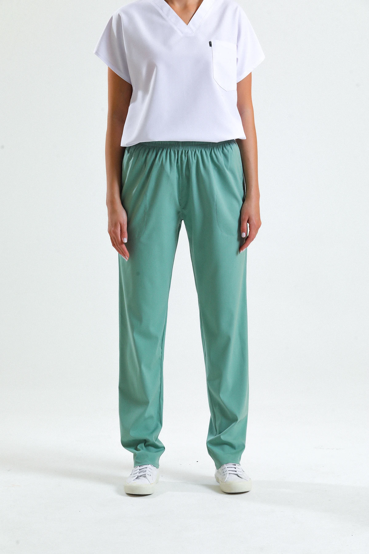 Mint Yeşili Scrubs Tek Alt – Likralı ve Nefes Alabilir Medikal Doktor ve Hemşire Forması