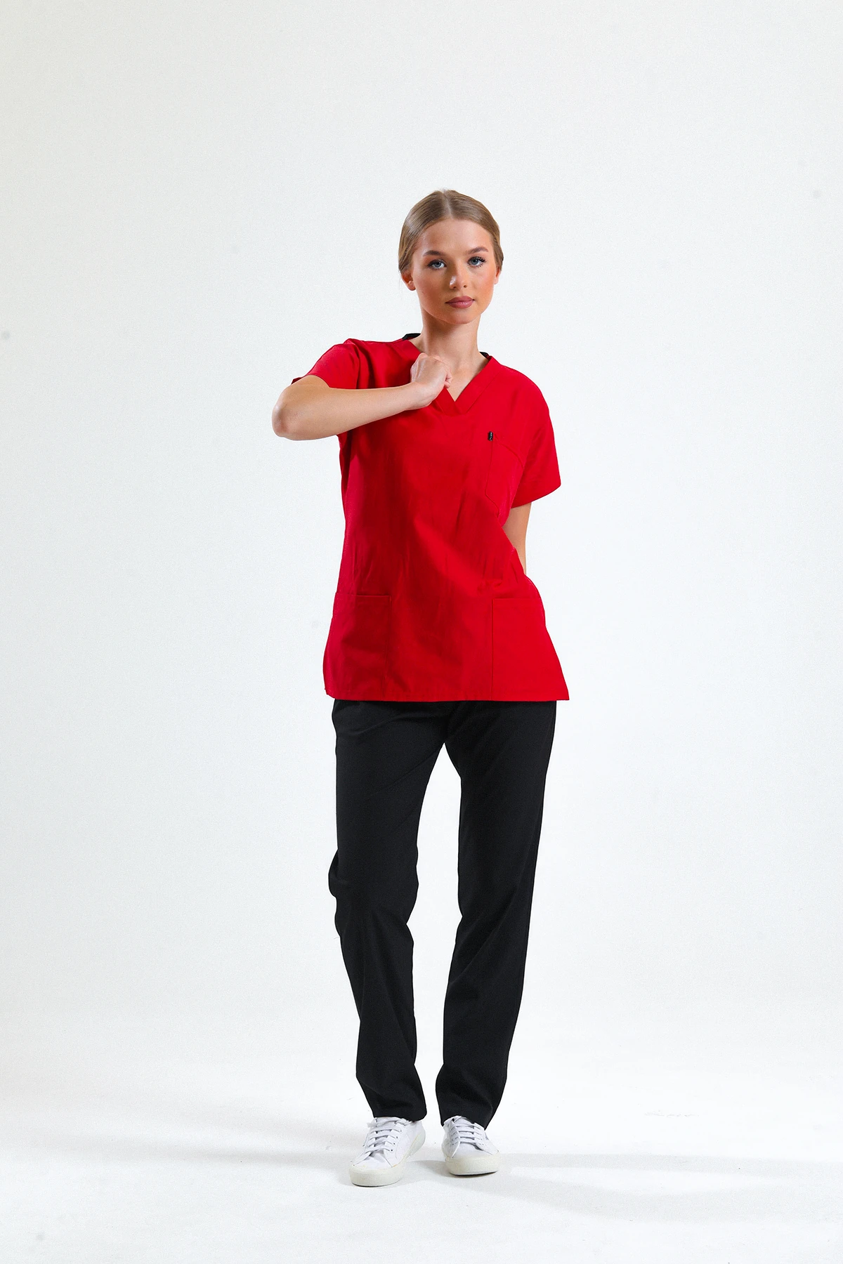 Kırmızı Scrubs Tek Üst – V Yaka Antibakteriyel Medikal Doktor ve Hemşire Forması