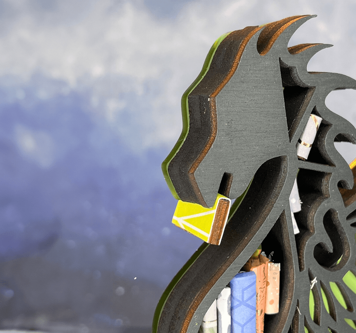 Timber Scent Portal Craft Dragon Mini Ahşap Kitaplık