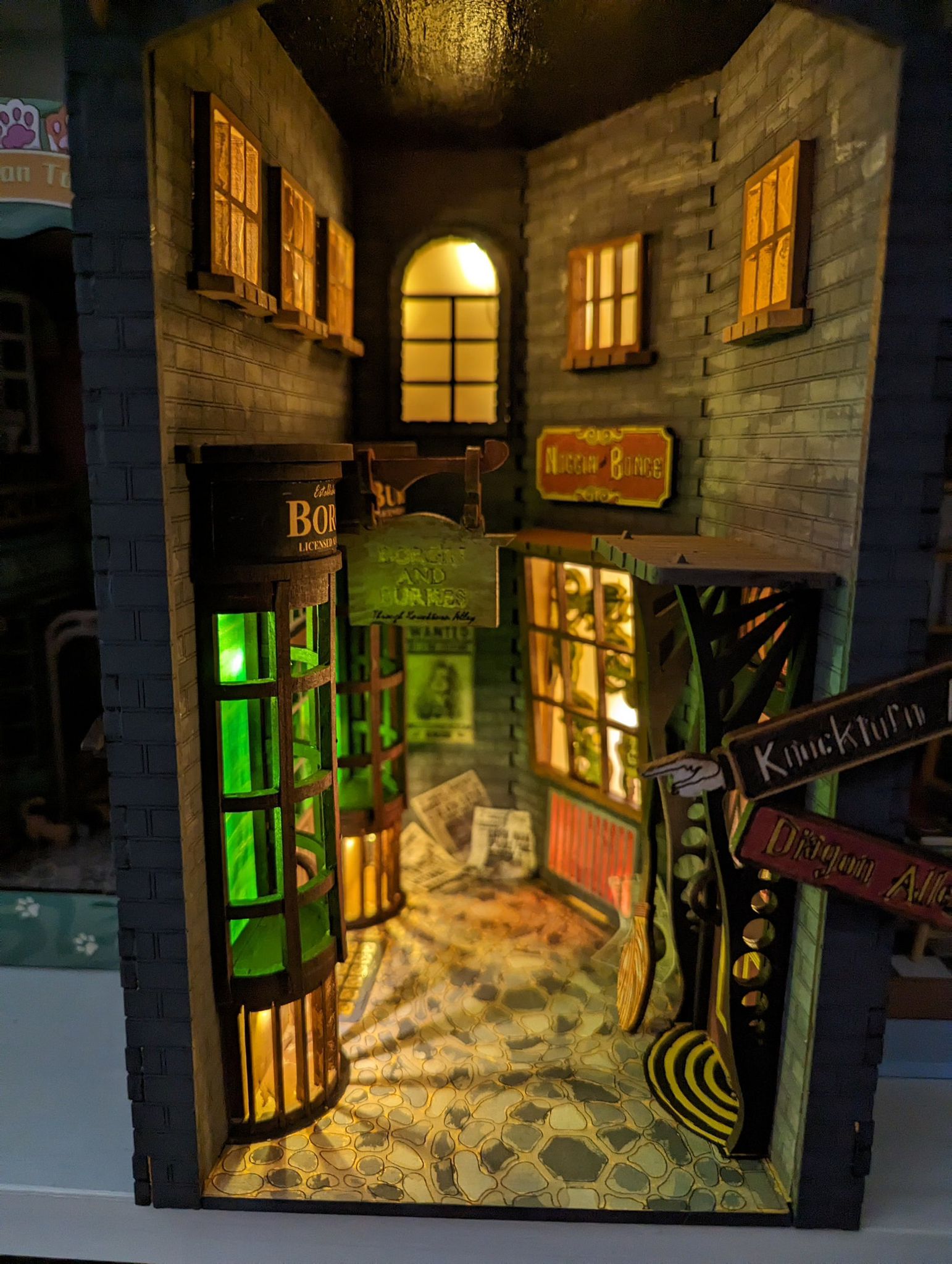 Knockturn Alley 3D Puzzle Maket - Classic