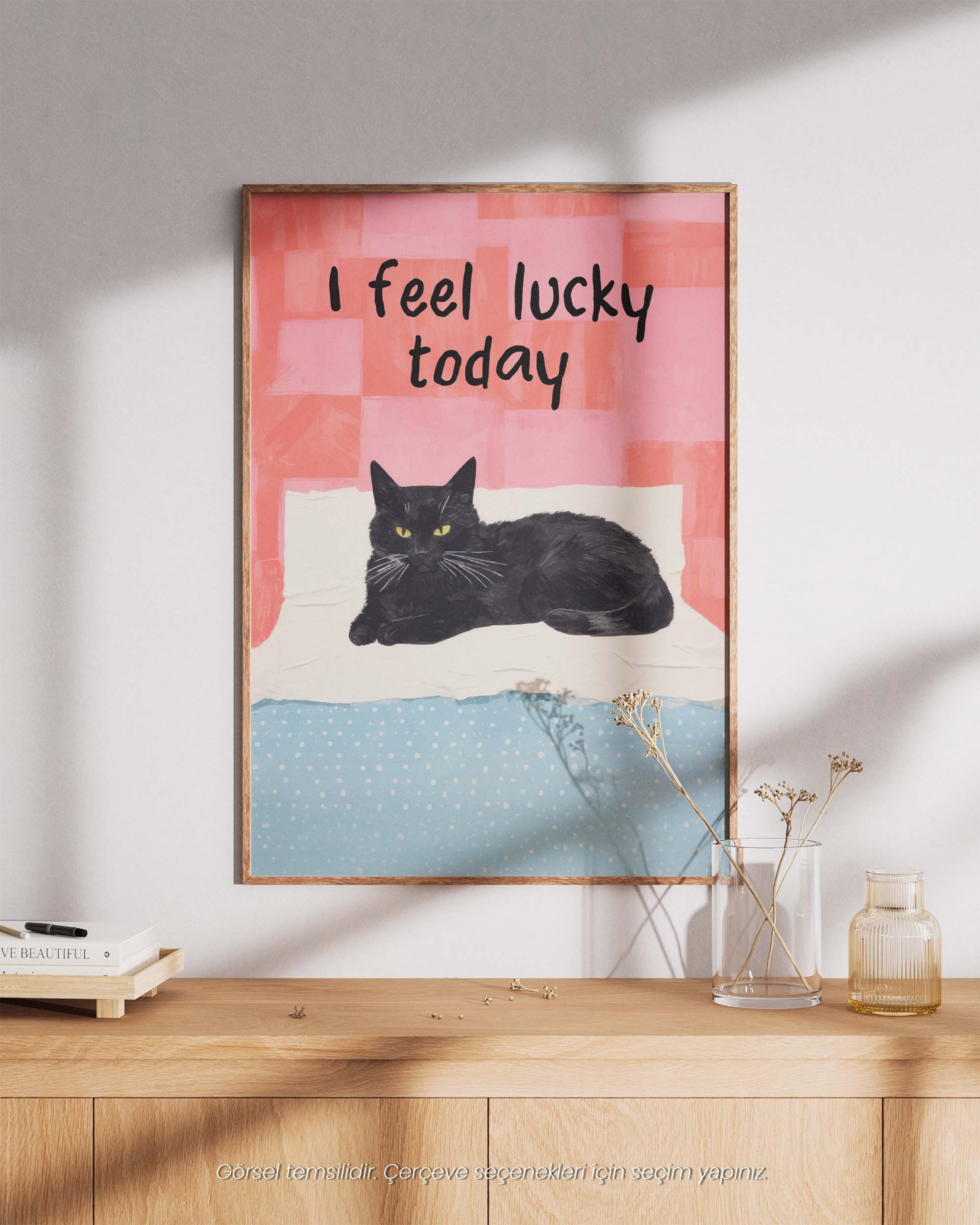 I Feel Lucky Today - Kara Kedi Şansı Çerçeveli & Çerçevesiz Poster