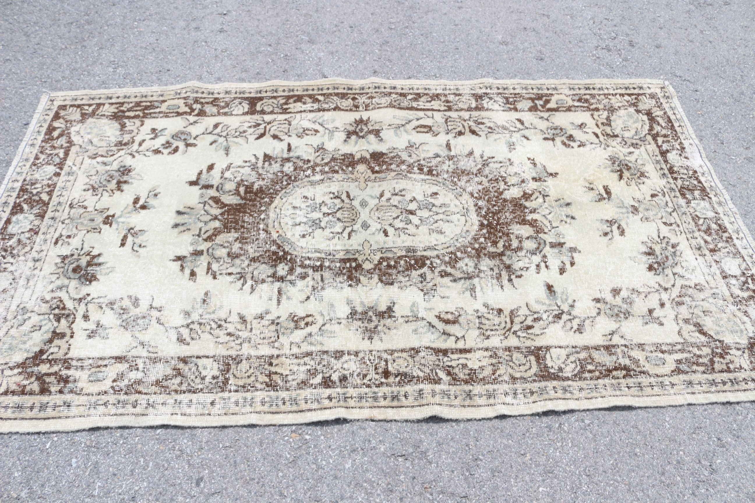 Türk Halısı, Anadolu Halısı, Vintage Dekor Halısı, Bej Soğuk Halı, Vintage Halı, 4x7 ft Alan Halısı, Oturma Odası Halısı, Yer Halısı, Yemek Odası Halıları