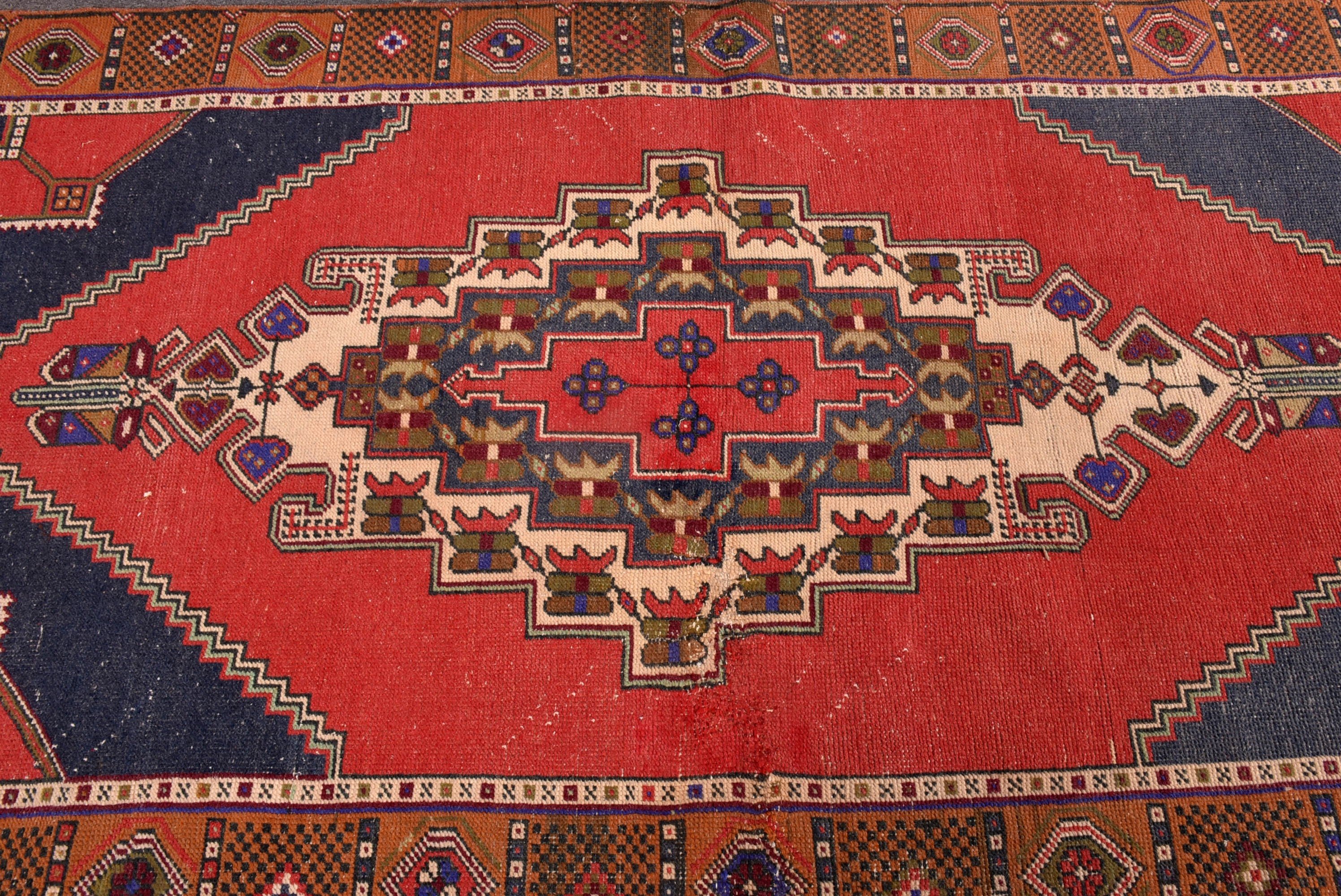 Kırmızı Yün Halılar, Türk Halısı, Modern Halılar, Vintage Halılar, Mutfak Halısı, 3,9x8,2 ft Alan Halısı, Vintage Alan Halısı, Oushak Alan Halıları, Sanatsal Halı