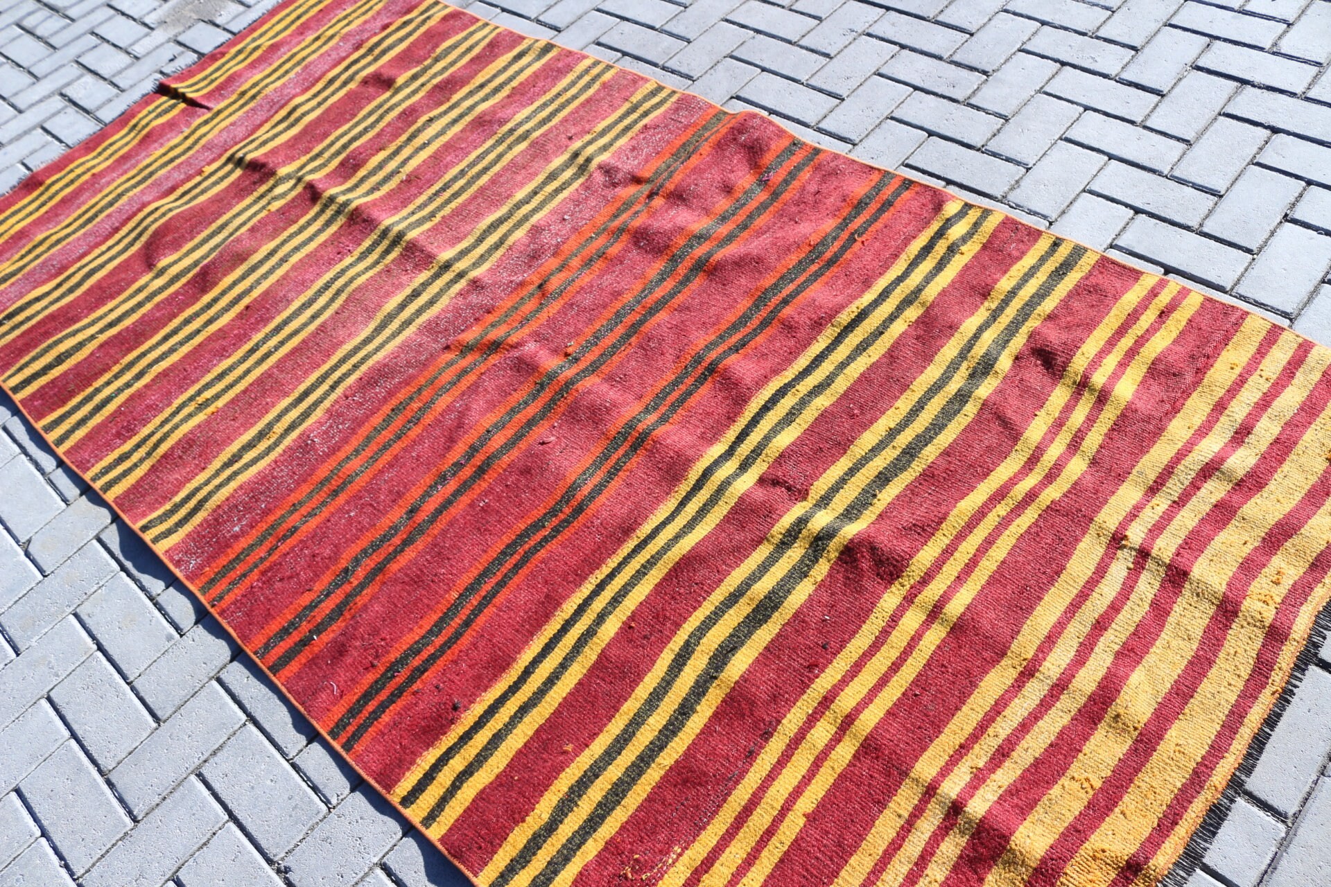 Kırmızı Oryantal Kilim, Oturma Odası Kilim, 132x261 cm Oturma odası Kilim, Yer Kilim, Anadolu Kilim, Oturma odası Kilim, Nostaljik Kilim