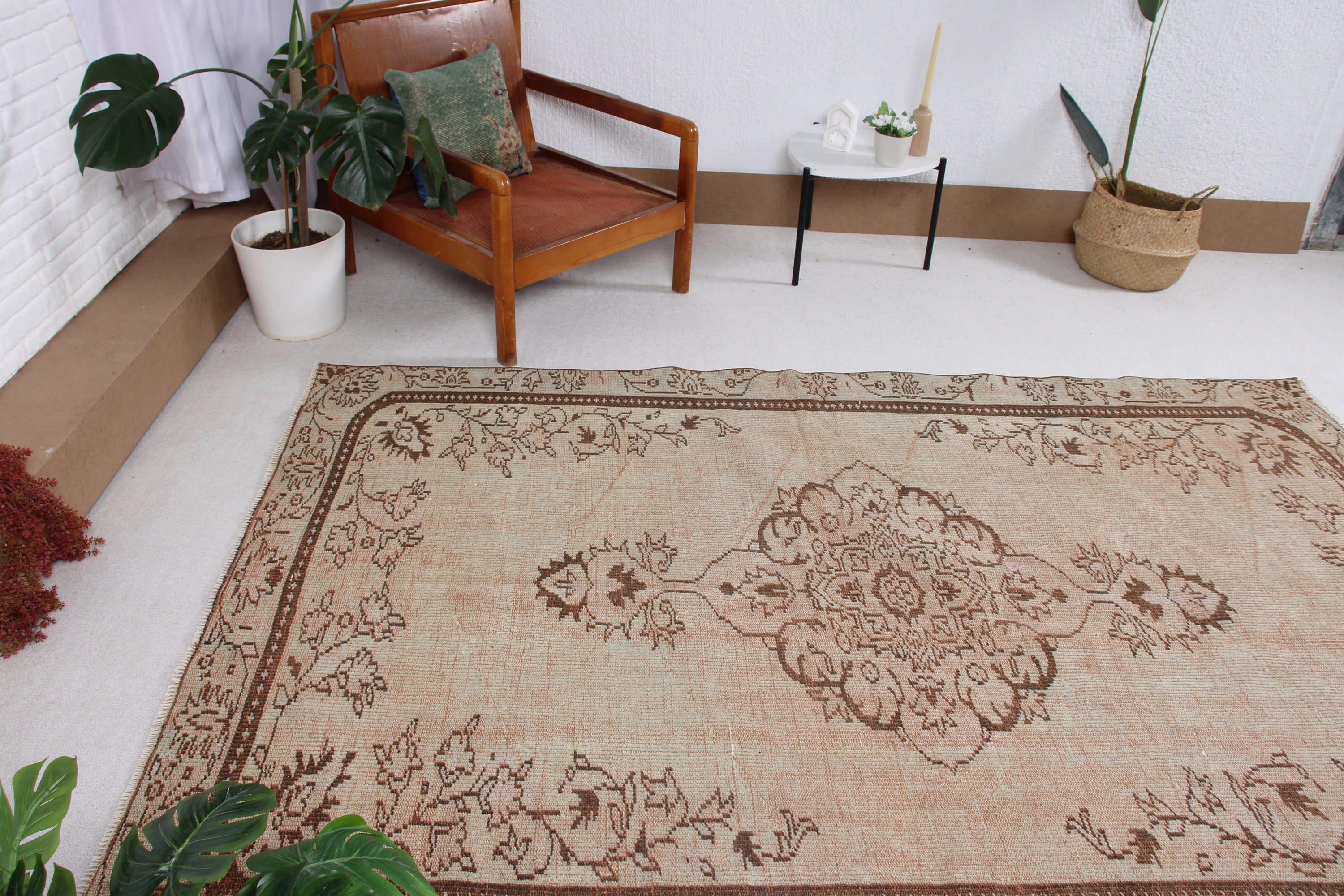 Vintage Rugs, 5.6x8.4 ft Large Rug, Turkish Rugs, Brown Neutral Rugs, Dining Room Rug, Anatolian Rug, Large Boho Rugs