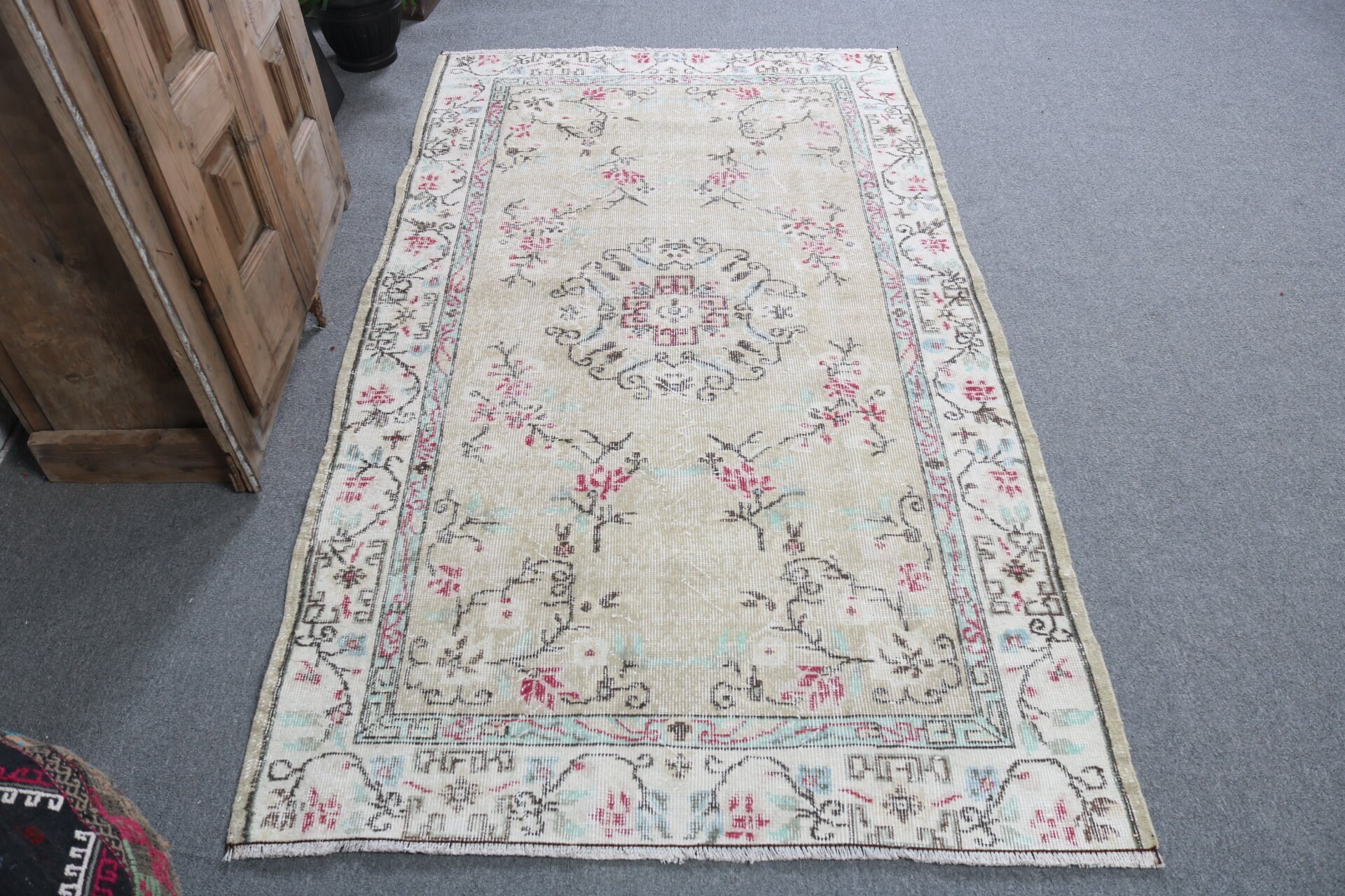 Turkish Rugs, Kitchen Rugs, 3.8x6.8 ft Area Rugs, Cool Rug, Beige Statement Rugs, Vintage Area Rug, Statement Rug, Office Rugs, Vintage Rug