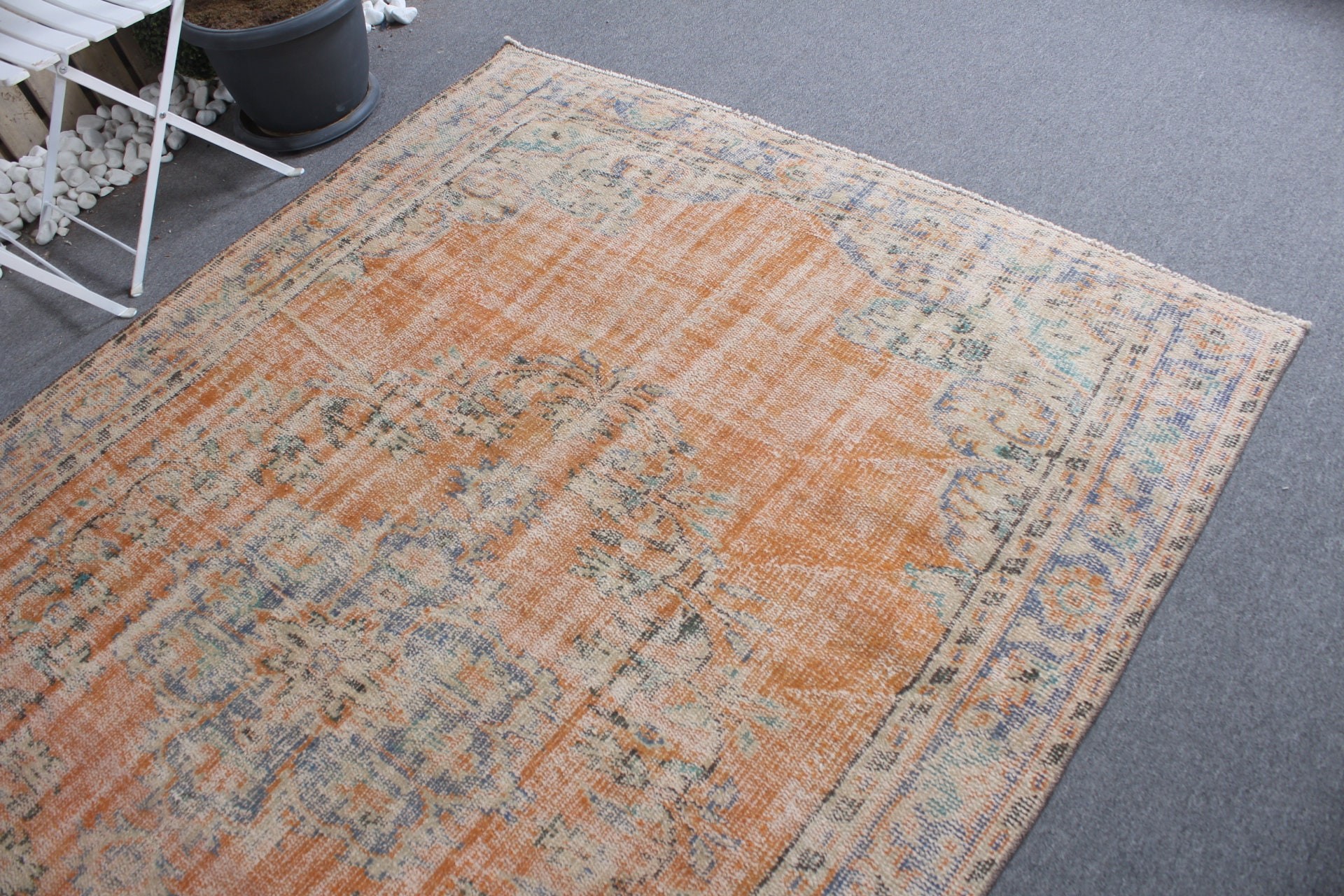 Bedroom Rug, Orange Kitchen Rugs, Turkish Rug, 5.6x8.5 ft Large Rug, Turkey Rug, Salon Rug, Anatolian Rugs, Vintage Rug, Dining Room Rug