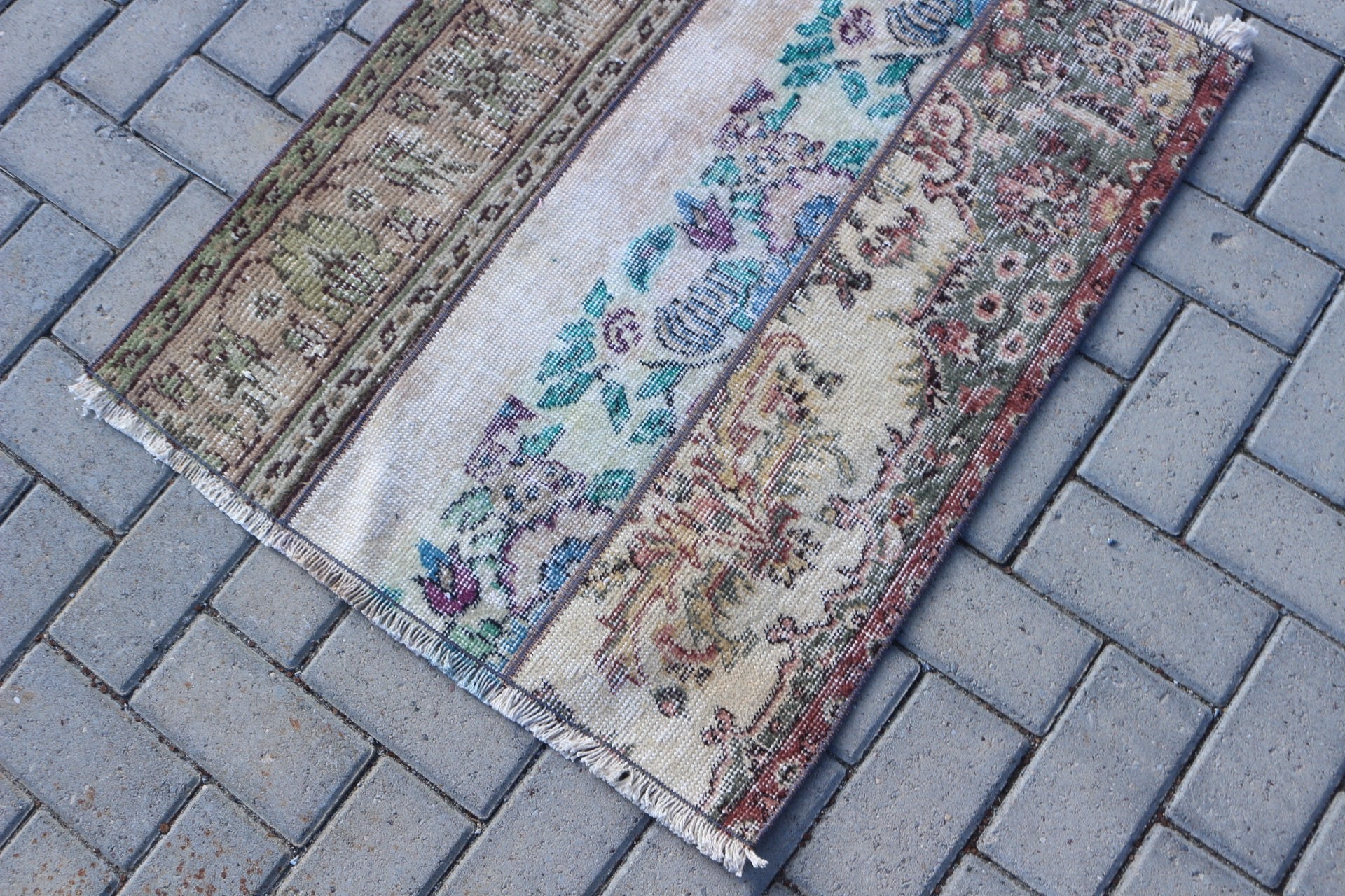 Car Mat Rug, Bath Rug, Vintage Rugs, Turkish Rugs, Moroccan Rugs, 2.3x2.8 ft Small Rug, Rugs for Kitchen, Beige Kitchen Rug, Kitchen Rugs