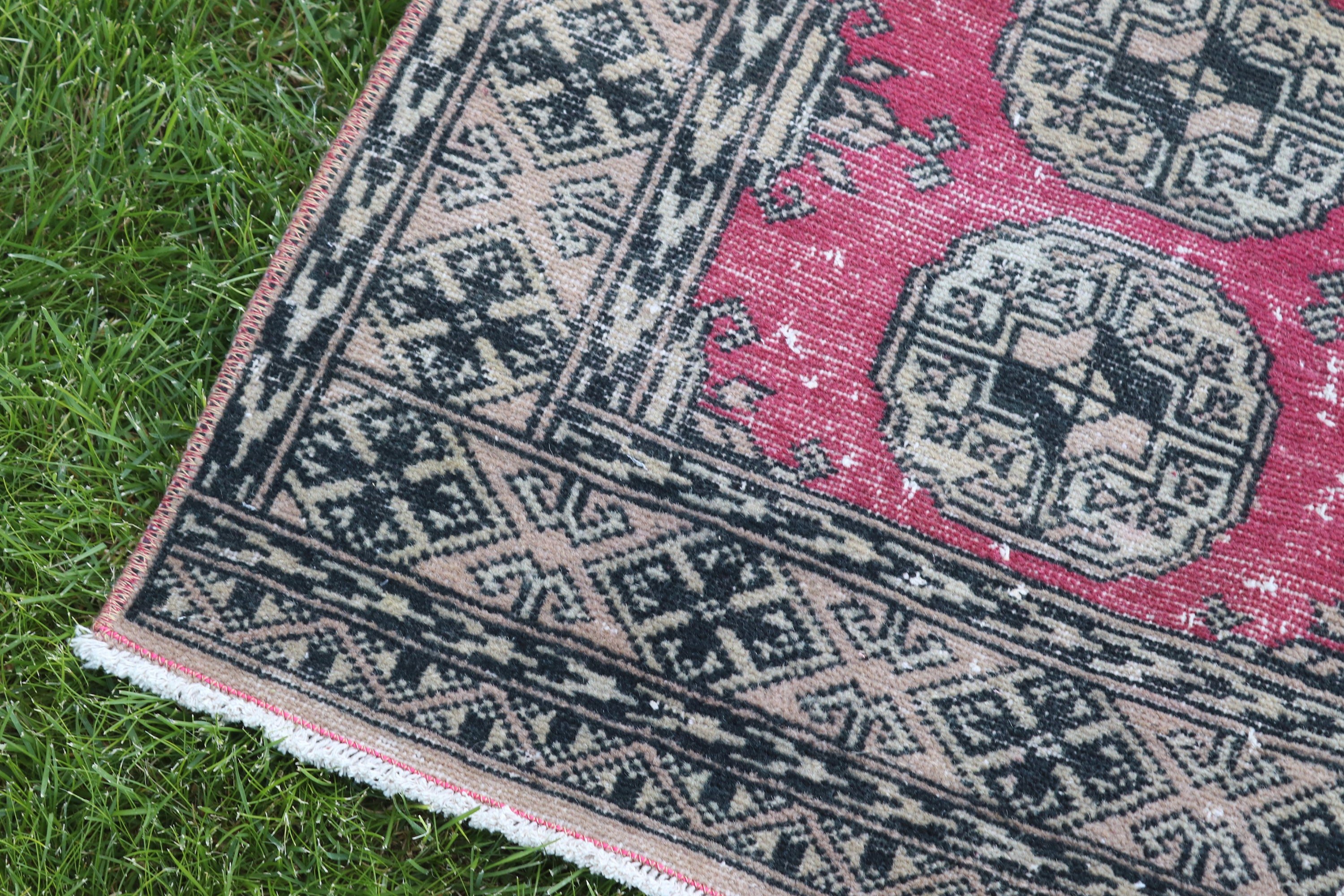 Bathroom Rug, Statement Rug, Moroccan Rugs, Vintage Rug, Wall Hanging Rug, 2x3.1 ft Small Rug, Turkish Rug, Pink Flatweave Rugs, Floor Rug