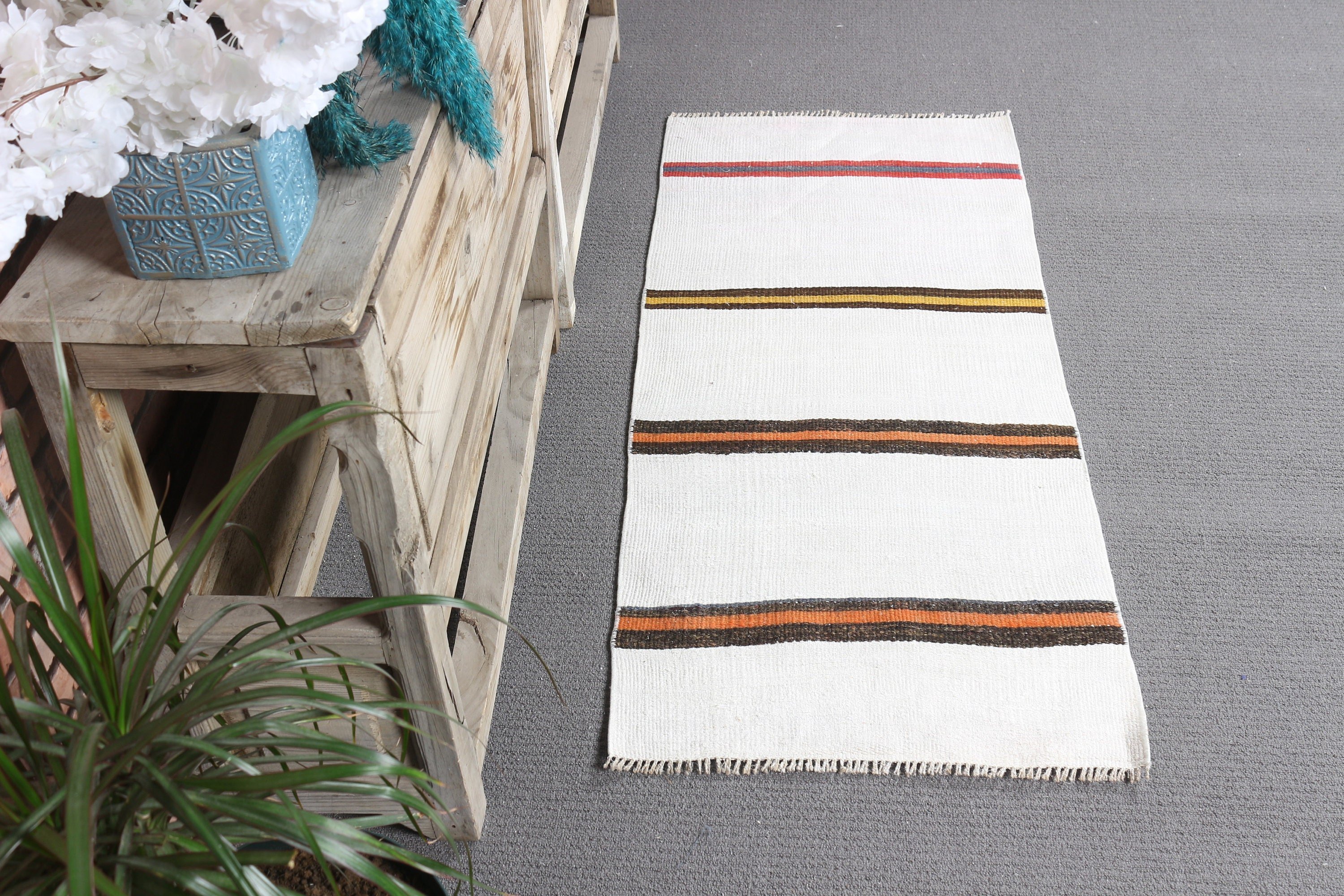 Vintage Rug, 1.8x4.1 ft Small Rug, Nursery Rug, Wall Hanging Rug, Turkish Rug, Retro Rug, Floor Rug, White Anatolian Rug, Bedroom Rug