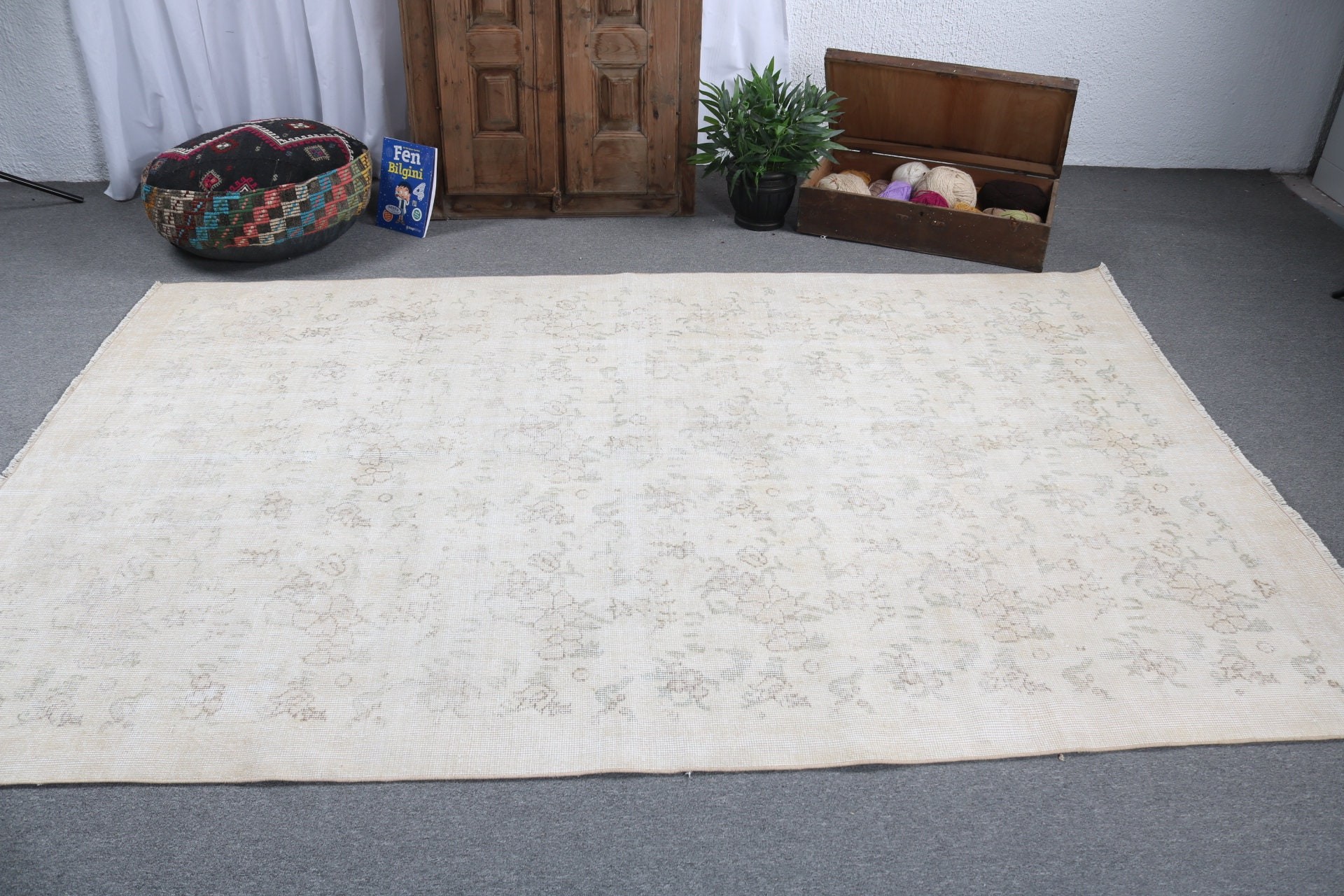 Türk Halıları, Büyük Vintage Halılar, 5.7x8.8 ft Büyük Halılar, Vintage Halı, Yatak Odası Halıları, Bej Düz Dokuma Halılar, Ev Dekorasyonu Halısı, Ofis Halıları