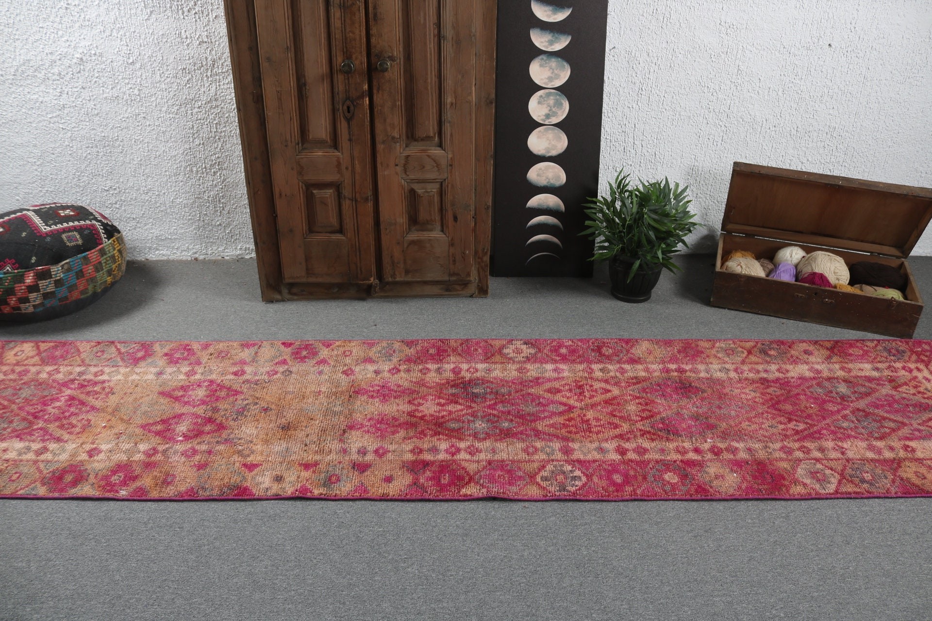 Handwoven Rug, Vintage Rug, Beni Ourain Runner Rug, Kitchen Rug, Turkish Rugs, Luxury Rug, 2.6x11.7 ft Runner Rug, Pink Modern Rug