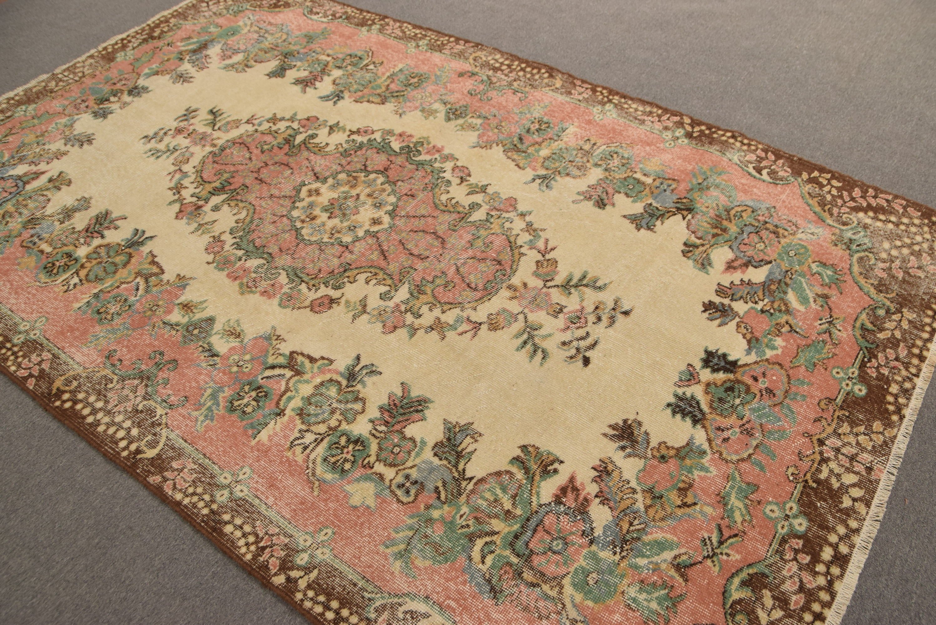 Kitchen Rug, Beige Antique Rug, Outdoor Rugs, Turkish Rugs, Bedroom Rugs, Cool Rug, Vintage Rugs, Dining Room Rug, 5.6x9.1 ft Large Rug