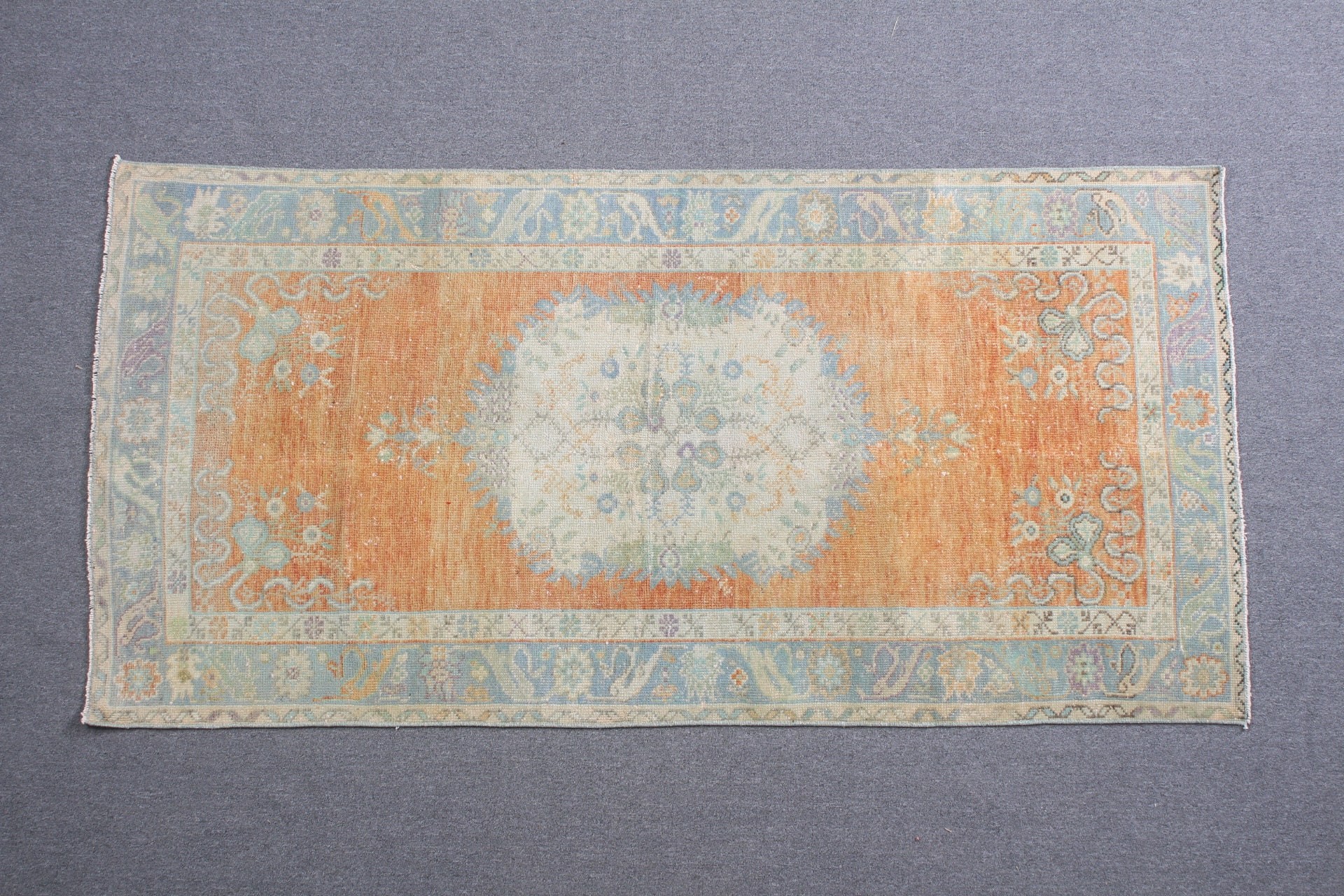 3.3x6.4 ft Accent Halı, Vintage Halılar, Yatak Odası Halısı, Giriş Halısı, Turuncu Antika Halı, Türk Halısı, Giriş Halıları, Yer Halısı, Mutfak Halısı