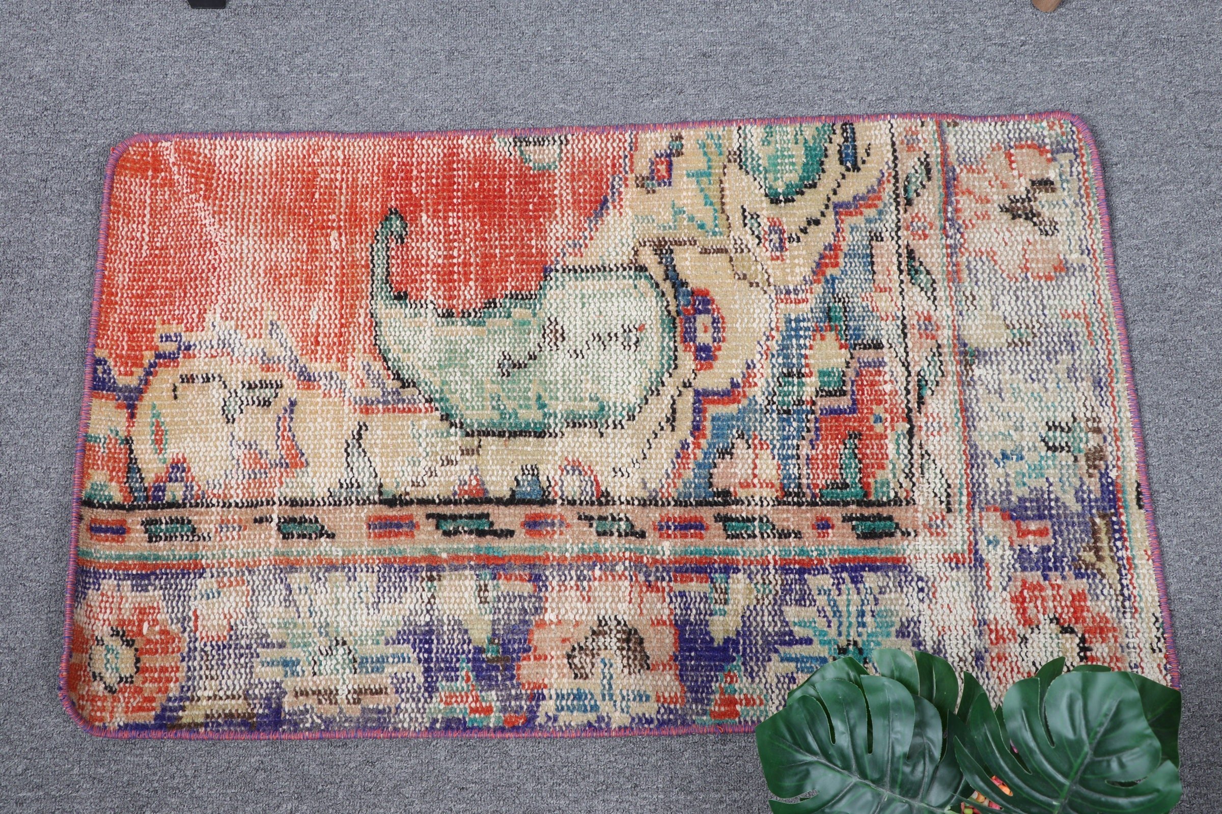 Vintage Halı, Giriş Halısı, Mutfak Halısı, Sevimli Halılar, Türk Halısı, Duvara Asma Halılar, Antika Halı, Kırmızı 1.7x2.9 ft Küçük Halı