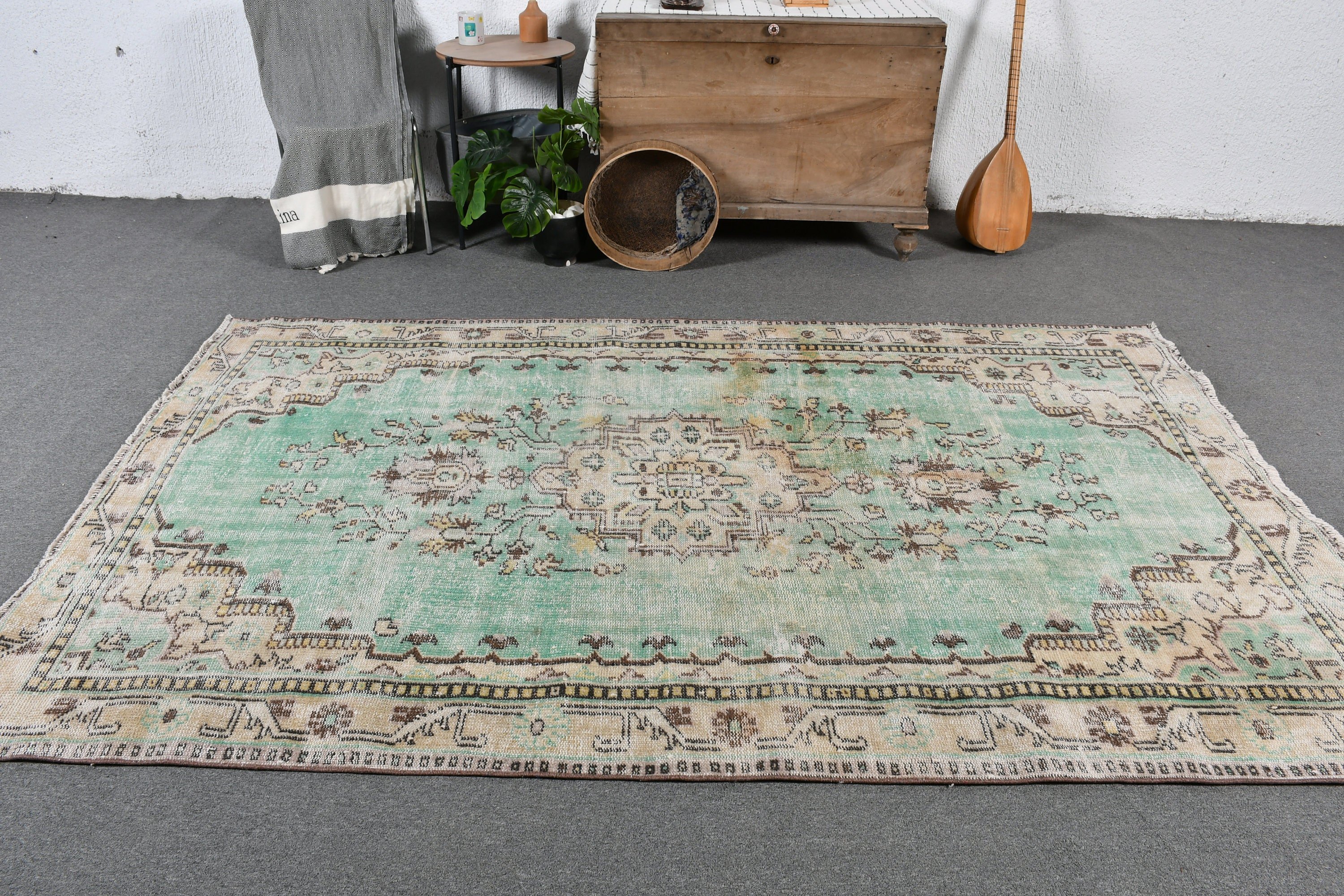 Turkish Rug, Bedroom Rugs, Rugs for Salon, Green  5.2x8.5 ft Large Rug, Salon Rug, Vintage Rug, Wool Rugs