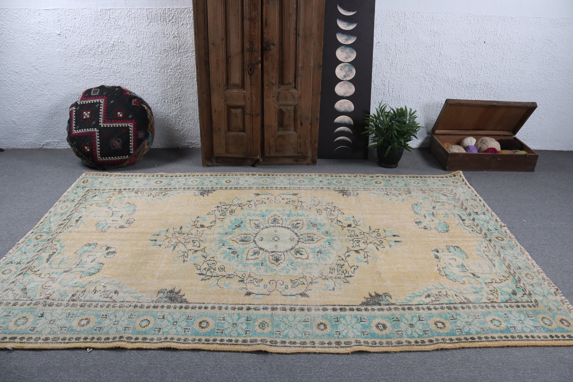 Yellow Statement Rugs, Turkish Rugs, Vintage Rugs, Salon Rug, Dining Room Rugs, Wool Rugs, Exotic Rug, Modern Rug, 5.7x9.1 ft Large Rug