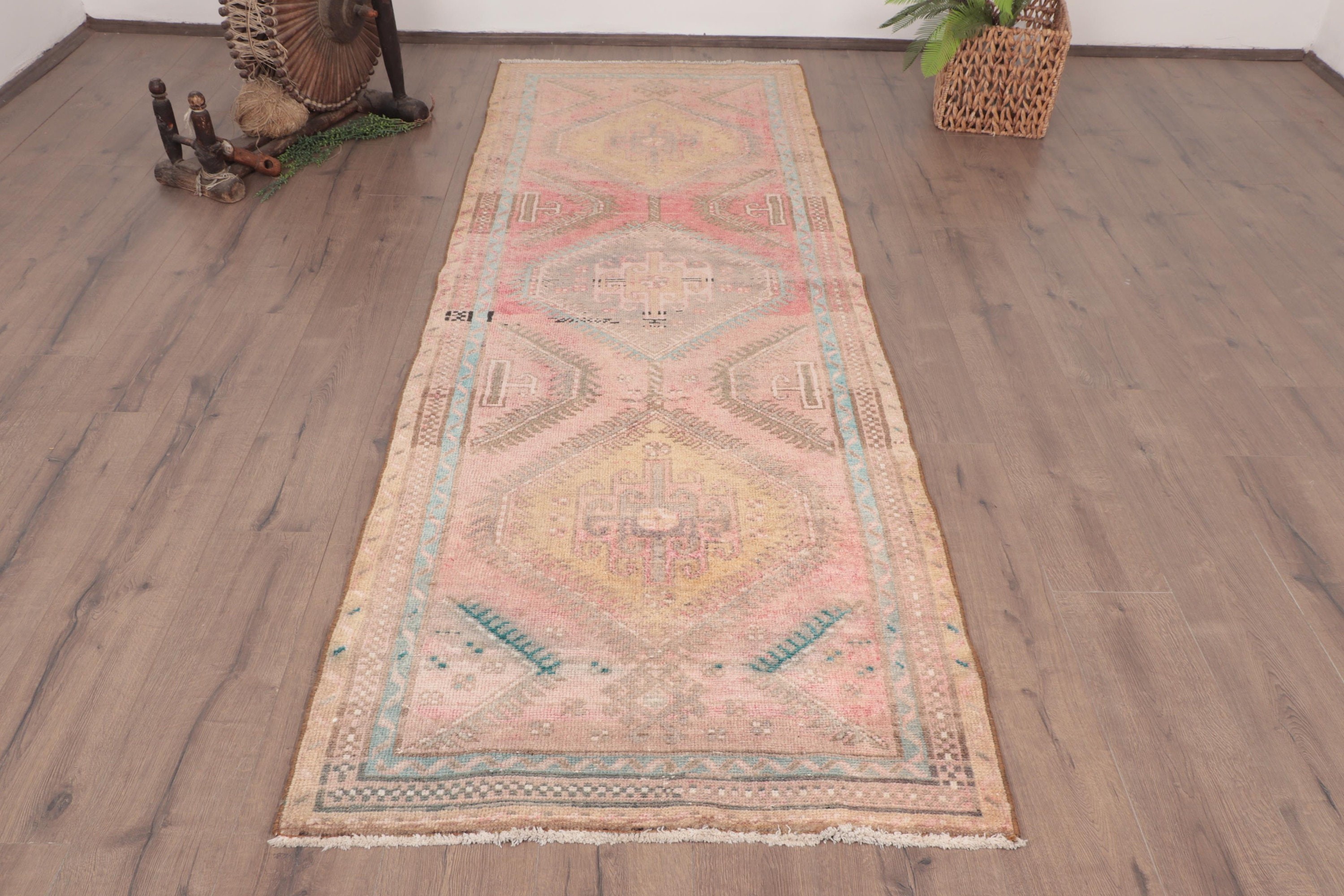 Vintage Halı, Runner Halıları, Türk Halısı, 3.1x8.7 ft Runner Halıları, Düz Dokuma Halılar, Pembe Açıklama Halısı, Koridor Halıları, Antika Halılar