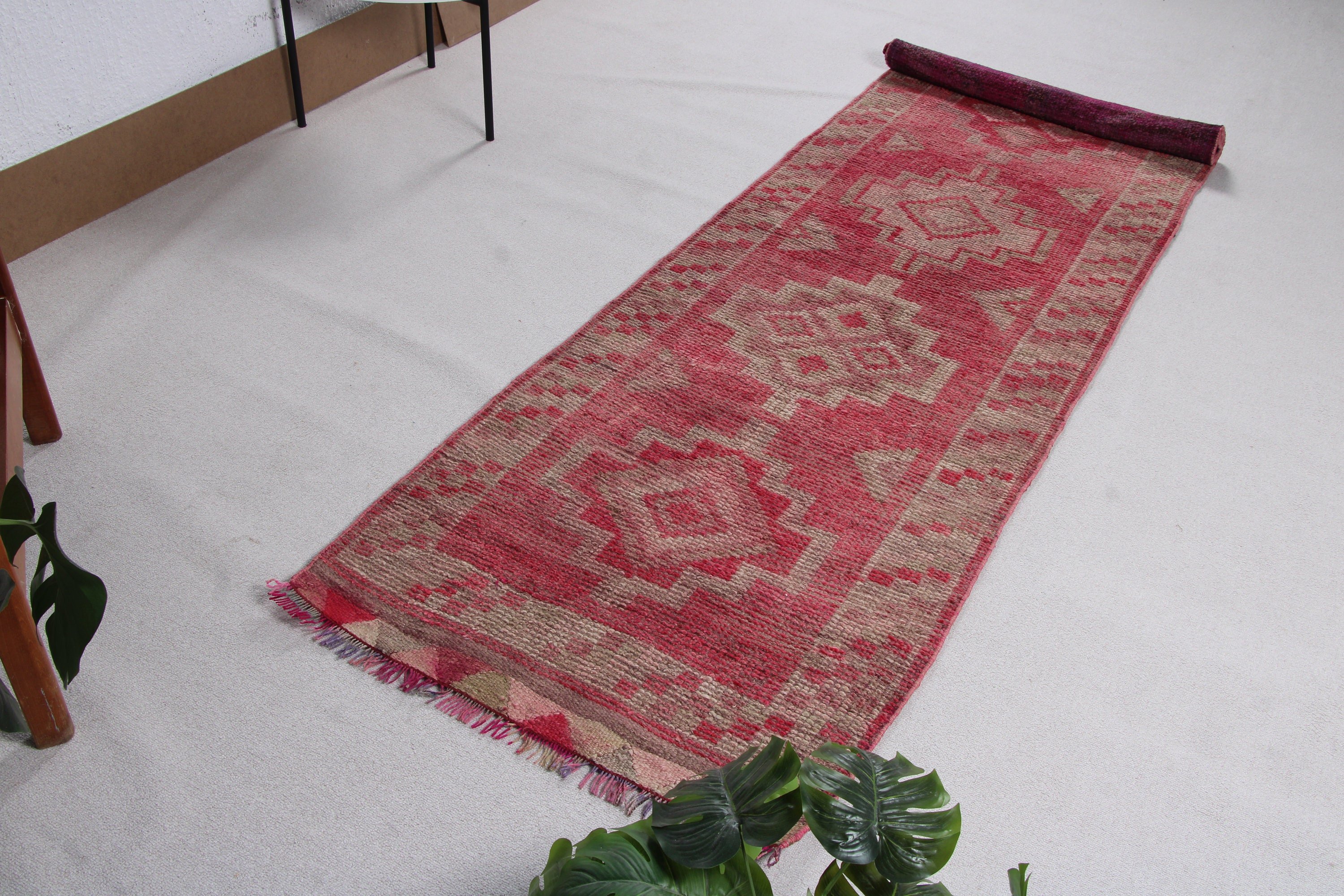 Türk Halıları, Vintage Halı, Lüks Halı, Koridor Halıları, Kırmızı 2.8x9.2 ft Runner Halısı, Havalı Halılar, Yün Halı, Vintage Runner Halıları