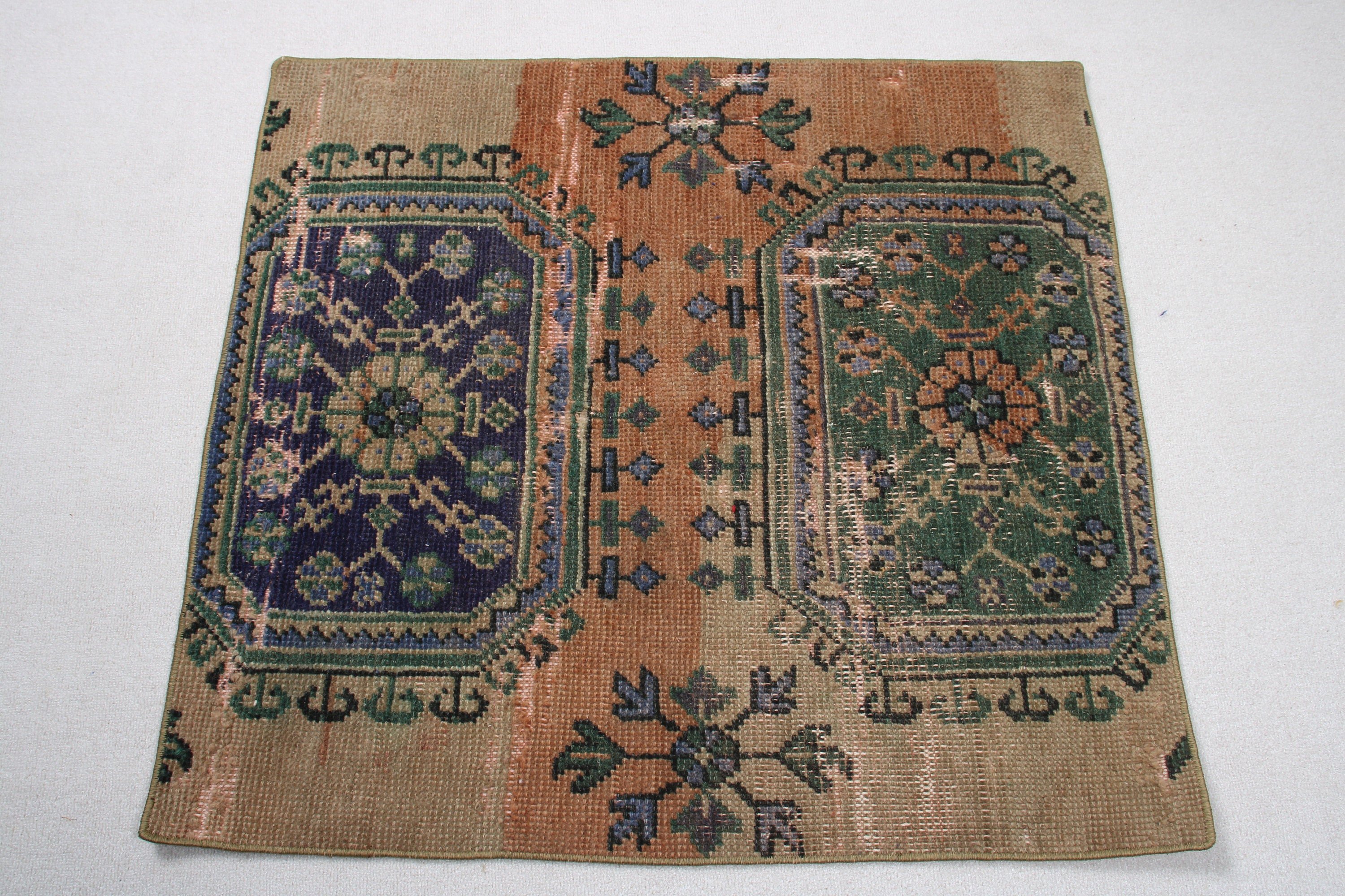 Araba Mat Halısı, 2.9x3.1 ft Küçük Halı, Mutfak Halısı, Sevimli Halılar, Ev Dekorasyonu Halısı, Turuncu Fas Halıları, Vintage Halı, Türk Halısı