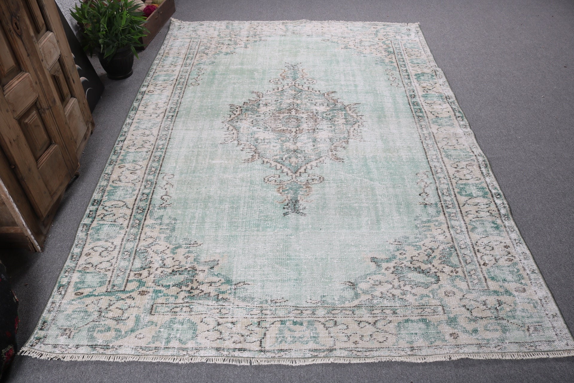 Oushak Rug, Floor Rugs, Vintage Rug, Large Vintage Rugs, 5.8x8.8 ft Large Rugs, Luxury Rug, Green Oushak Rugs, Turkish Rugs, Large Boho Rug