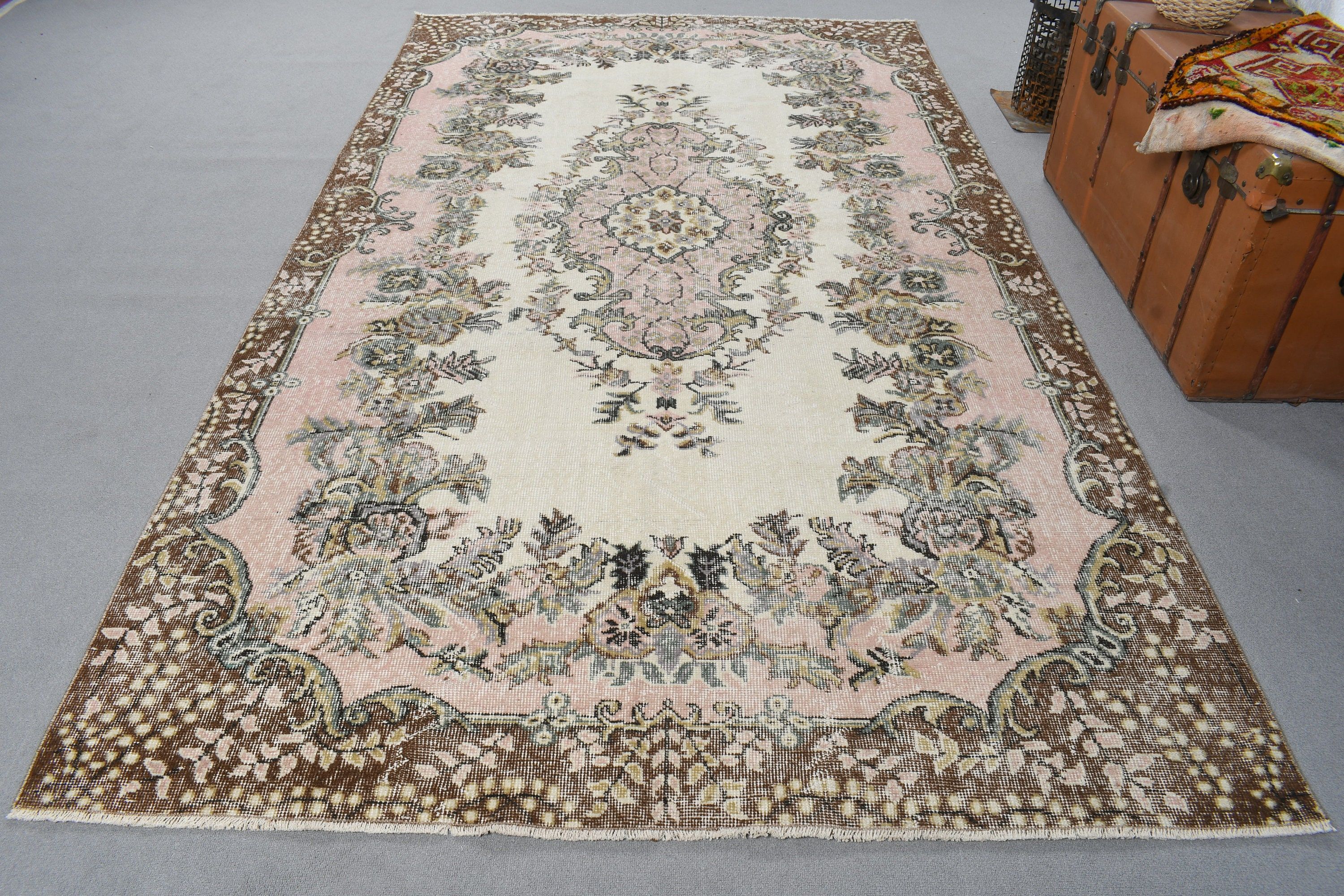 Beige Statement Rug, Wool Rugs, Living Room Rugs, Boho Rug, Turkish Rug, Dining Room Rugs, 5.6x9.9 ft Large Rug, Vintage Rug