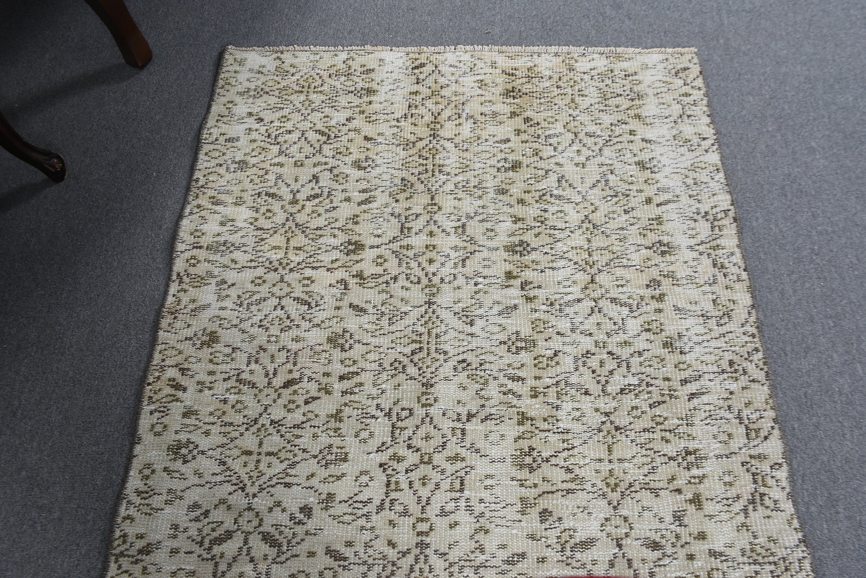 Beyaz Yatak Odası Halısı, Türk Halıları, Boho Halısı, Duvara Asılı Halı, 3.1x4.8 ft Küçük Halı, Antika Halı, Oushak Halıları, Vintage Halılar, Banyo Halıları