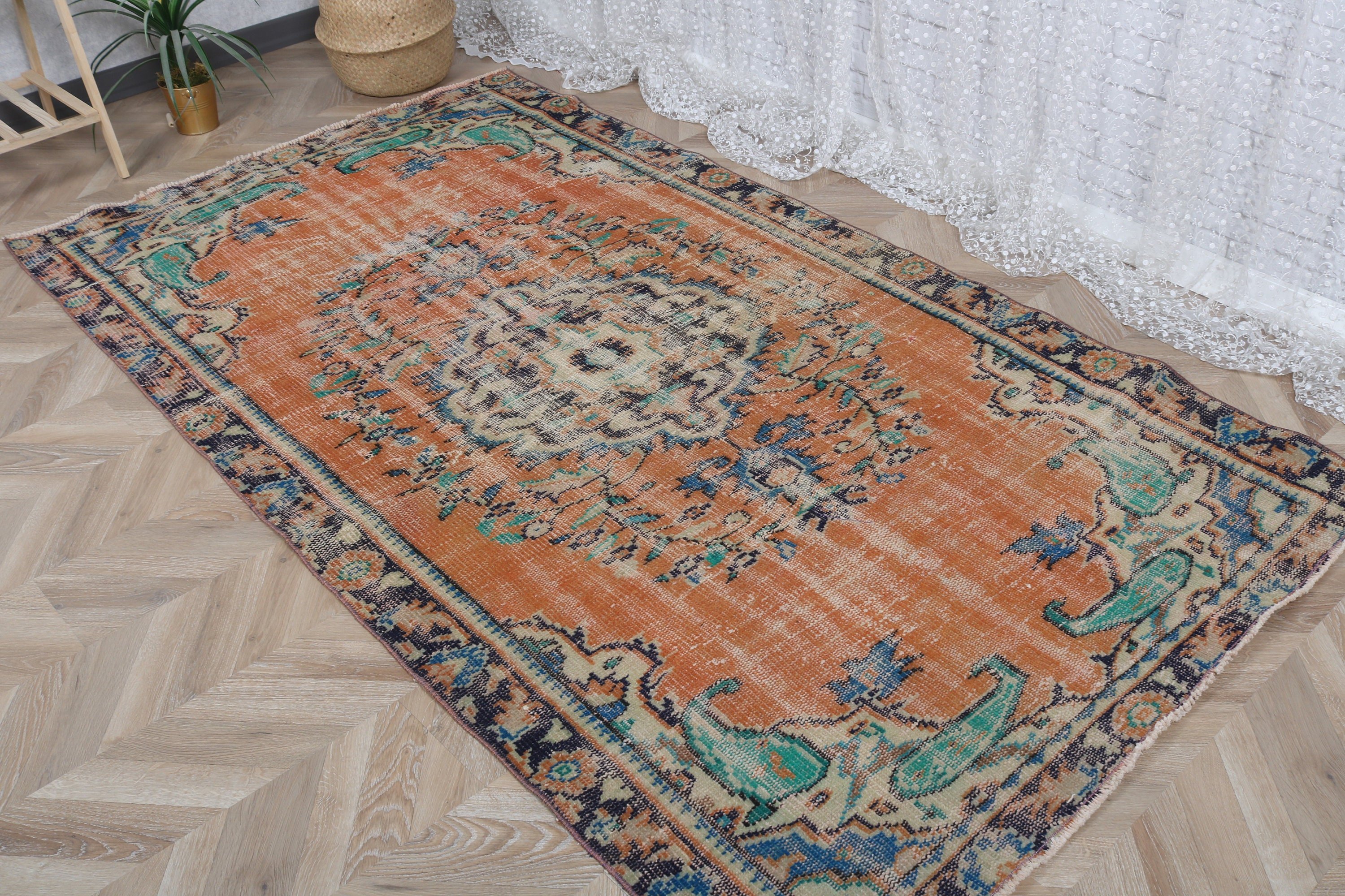 Vintage Halılar, Fas Halıları, Boho Alan Halıları, Turuncu El Dokuma Halı, Geometrik Halı, 4,3x7,6 ft Alan Halıları, Yatak Odası Halısı, Türk Halıları